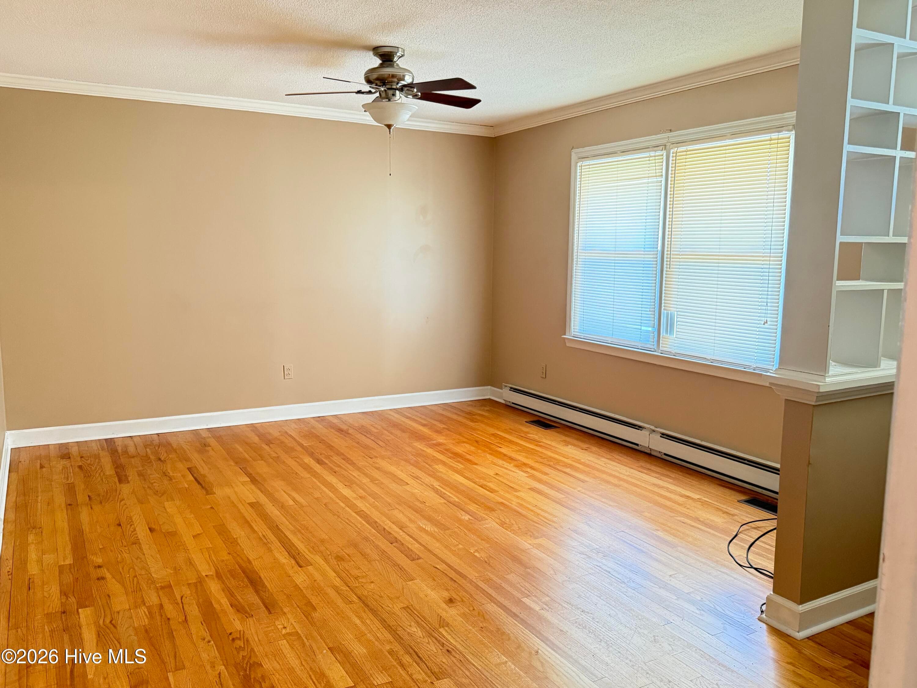 Living Room - 108 Abbey Lane, Washington, NC 27889