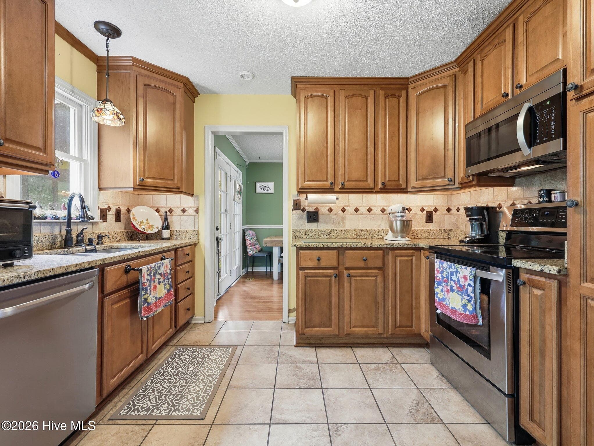 Single Family Residence at 111 Sidney Lane, Jacksonville, NC 28540, photo 15 of 153
