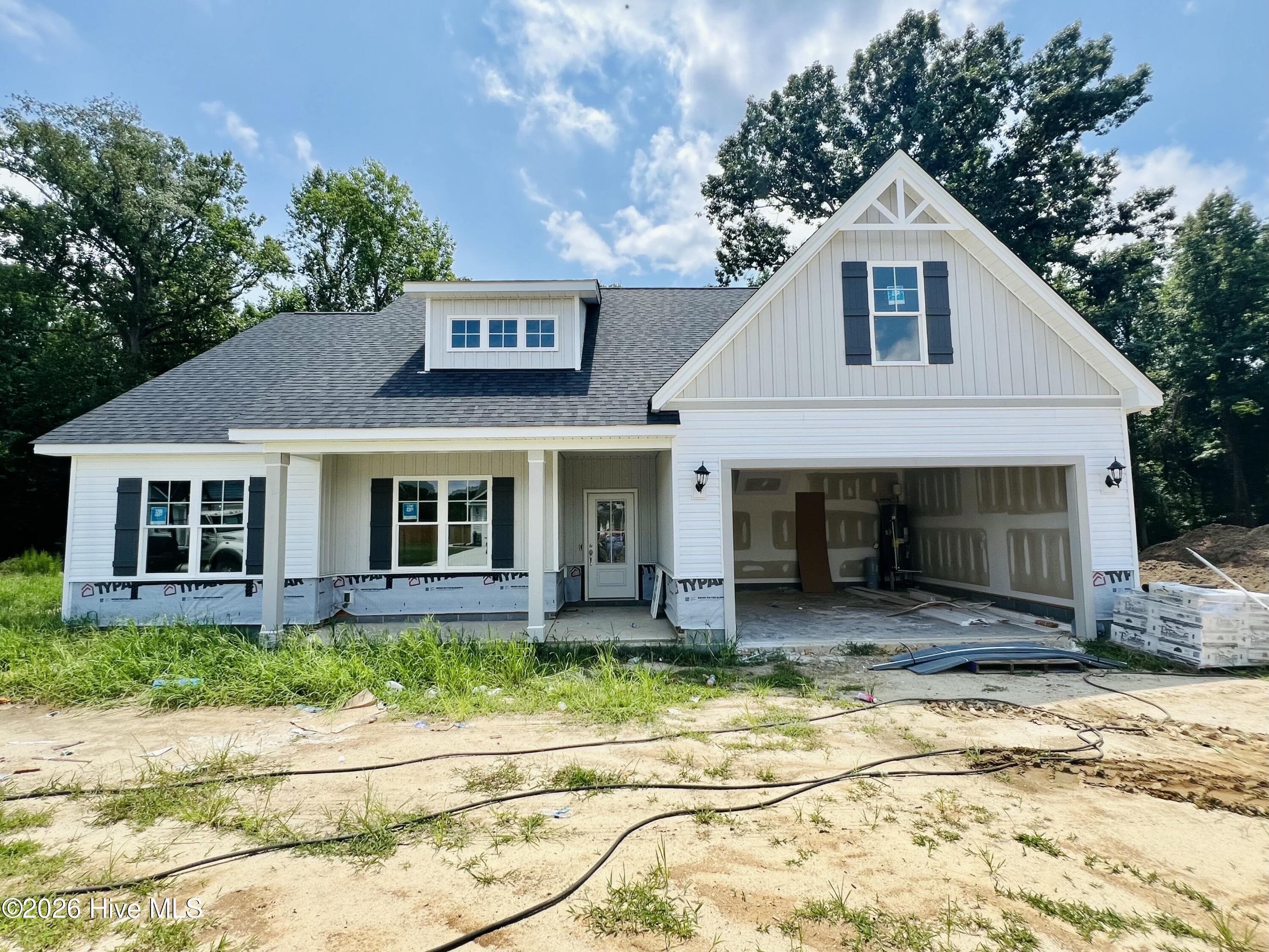 Single Family Residence at 306 Creeks Edge Drive, Pikeville, NC 27863, photo 7 of 134