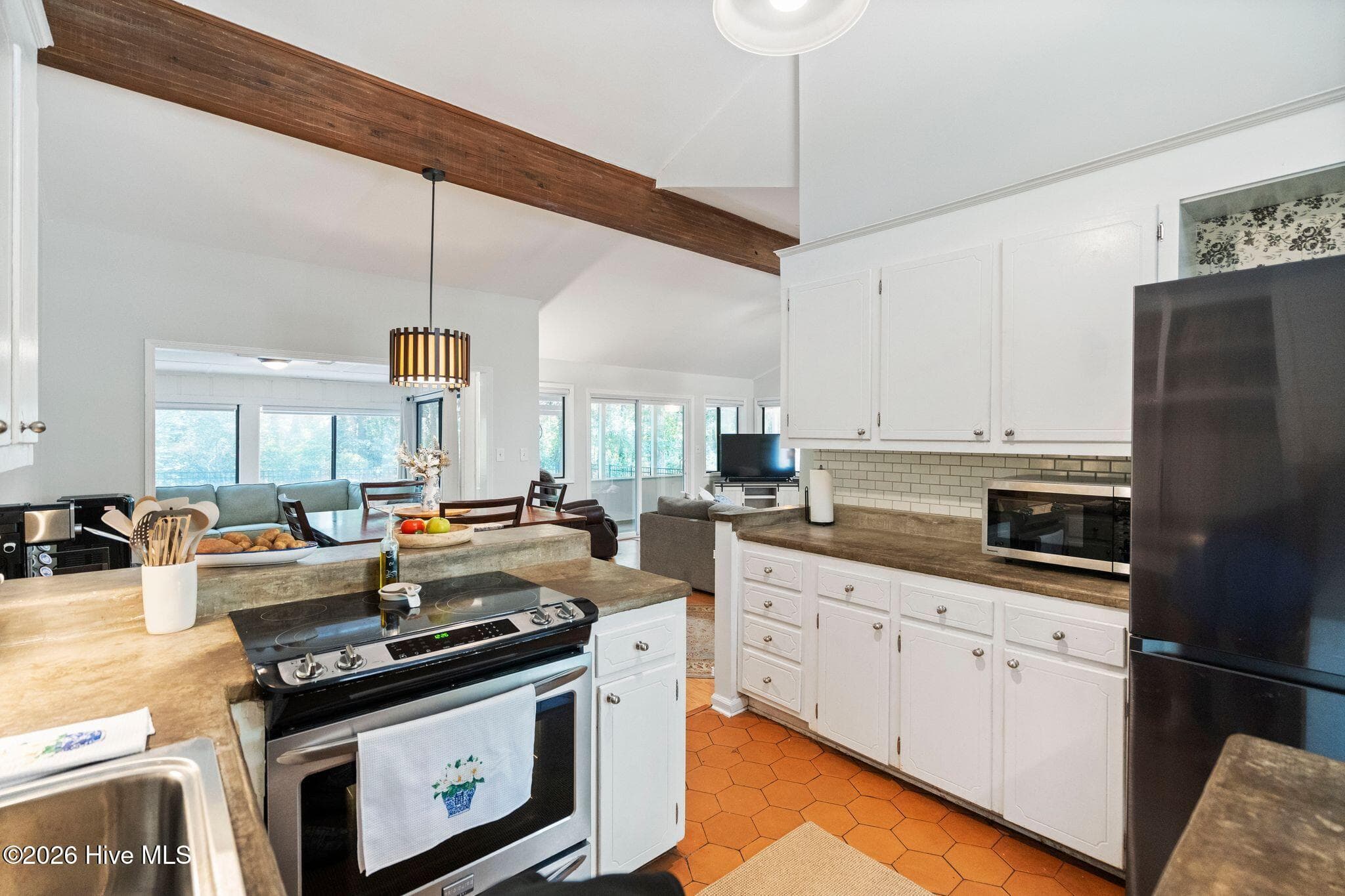 Single Family Residence at 39 Swamp Fox Drive, Carolina Shores, NC 28467, Carolina Shores, photo 2 of 3
