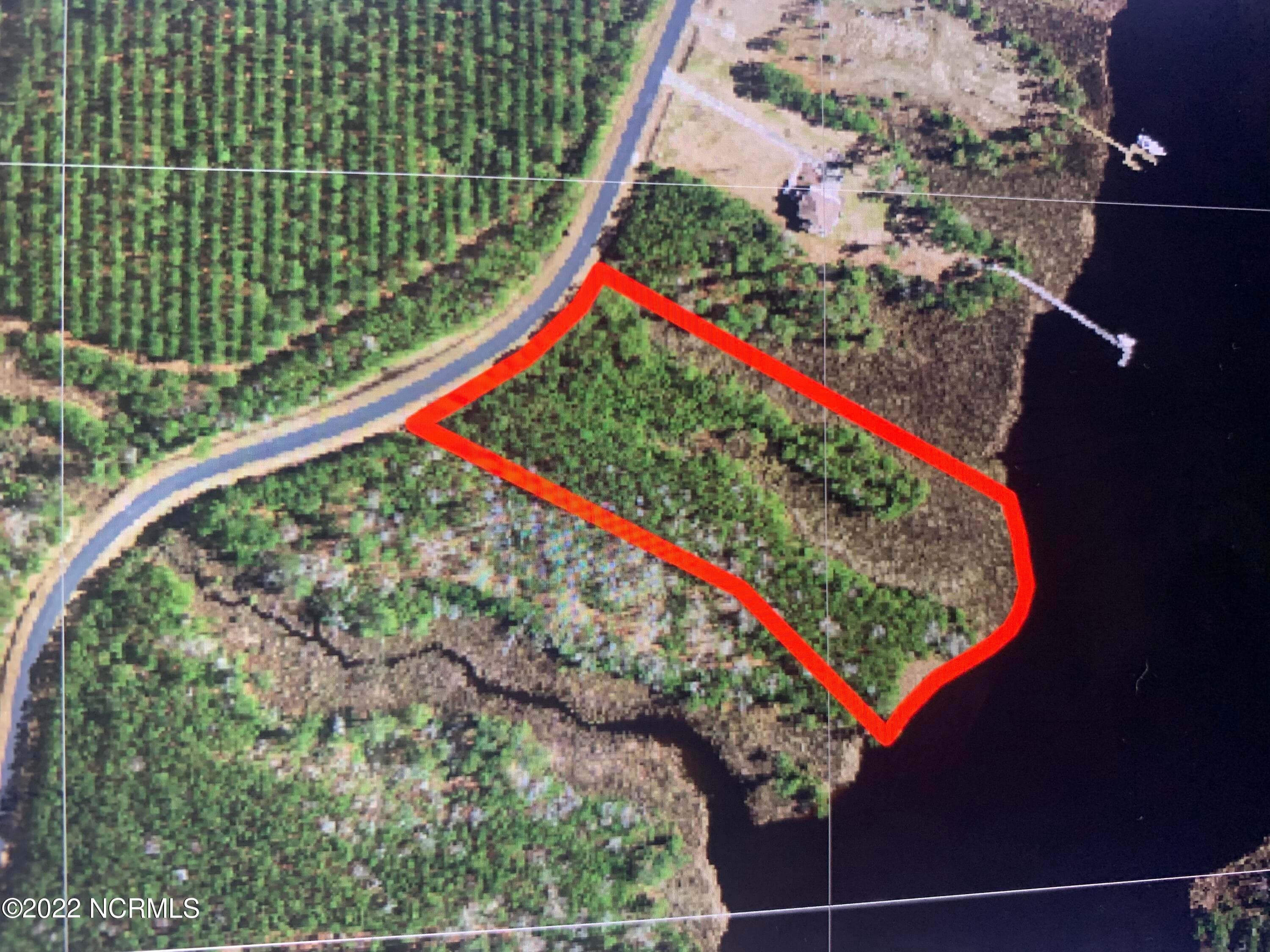 Lot 24 24 Bailey Pointe S/D Drive, Belhaven, NC 27810