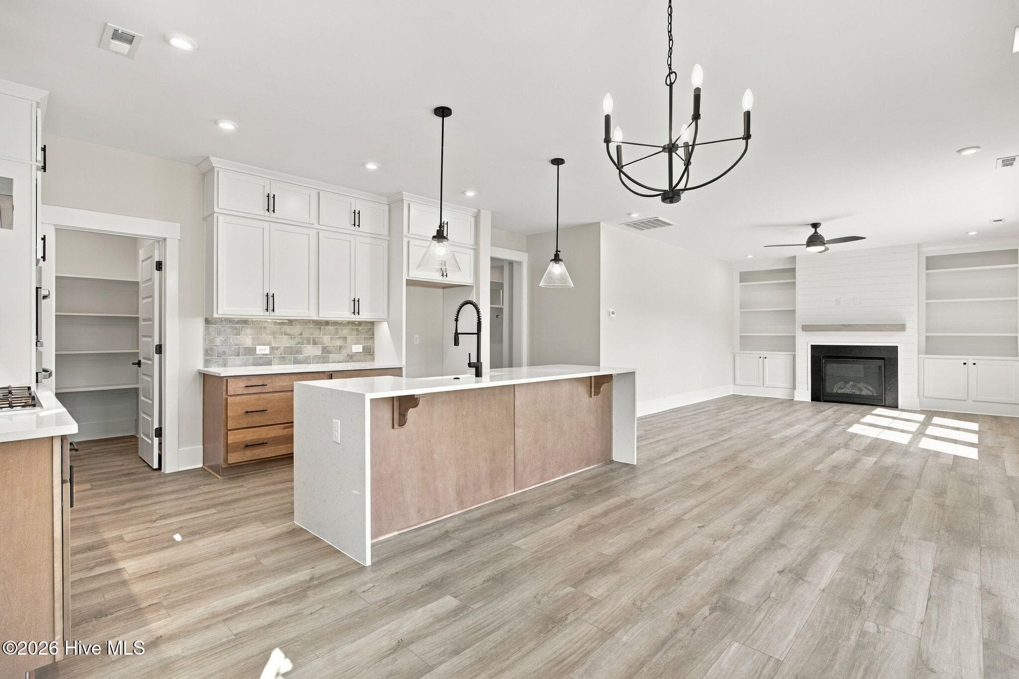 Single Family Residence at 1016 Fawn Valley Way, Wilmington, NC 28409, photo 7 of 42