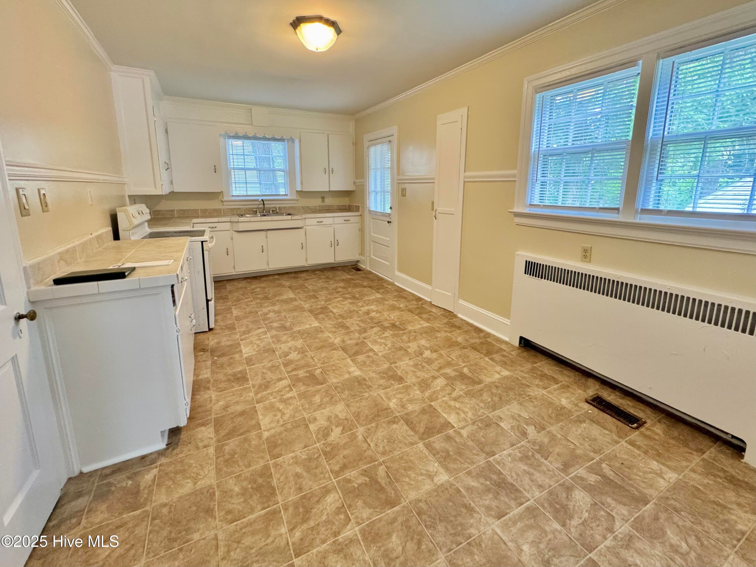 Single Family Residence at 306 Wilson Avenue, Kinston, NC 28501, photo 18 of 61