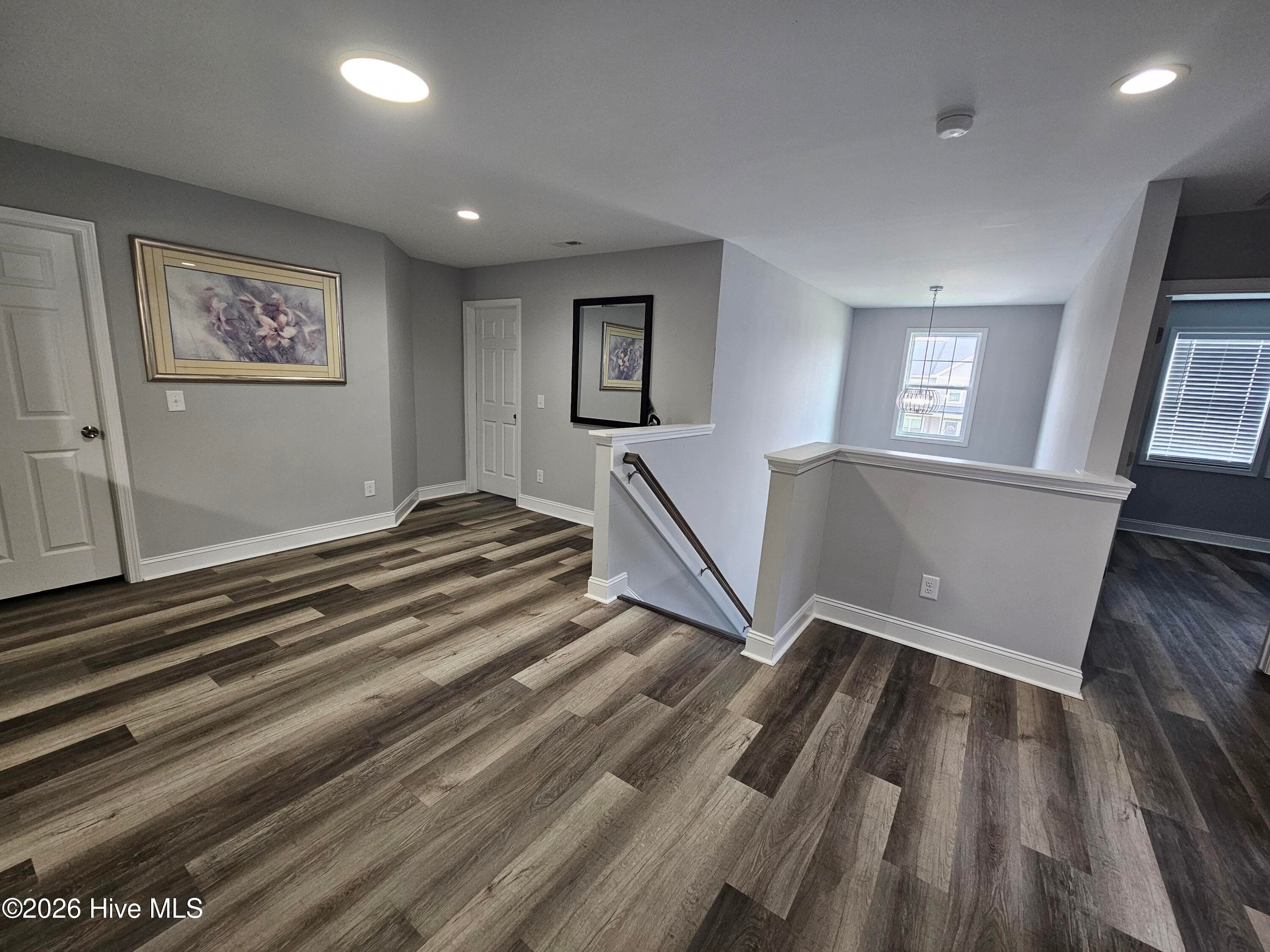 Single Family Residence at 109 Fox Cove Crossing, Jacksonville, NC 28546, photo 9 of 24