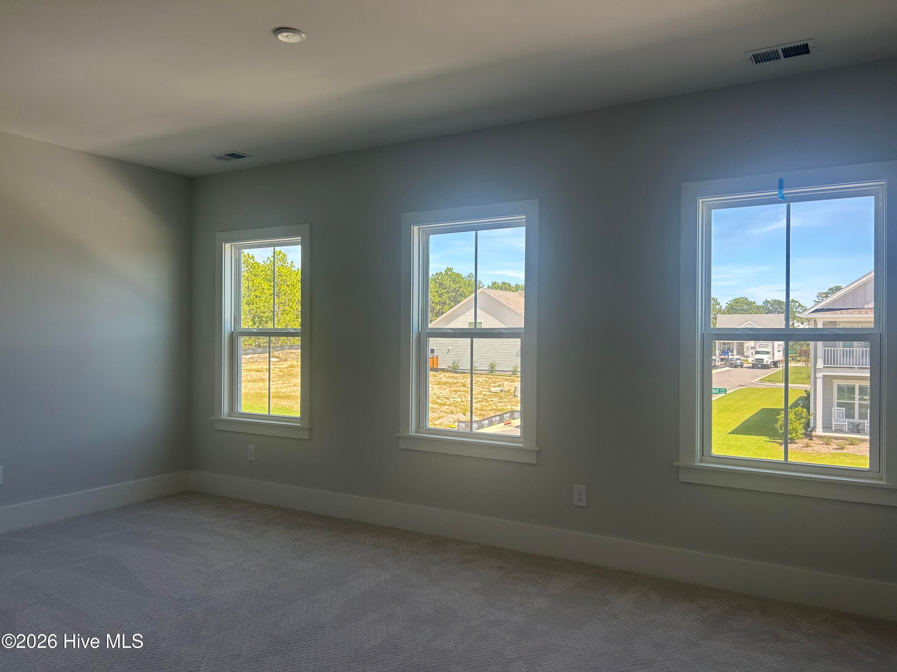 Spacious Loft - 5202 Moonshell Loop, Wilmington, NC 28412