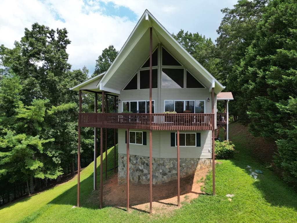 Single Family Residence at 78 Hawk Nest Place, Murphy, NC 28906, photo 4 of 83
