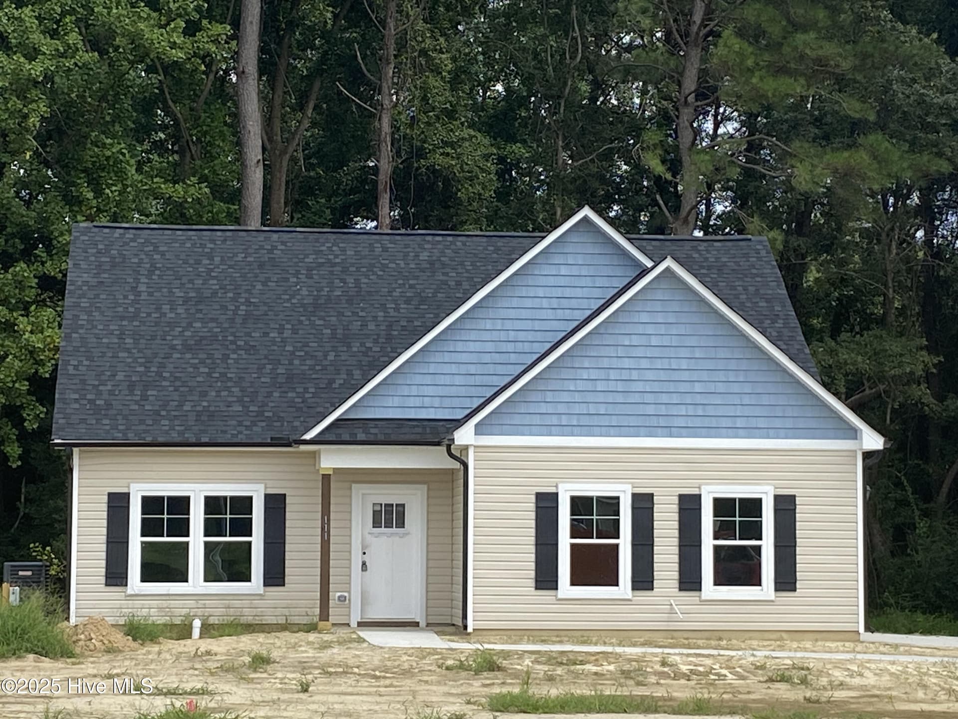 Single Family Residence at 111 Chester Place, Pikeville, NC 27863