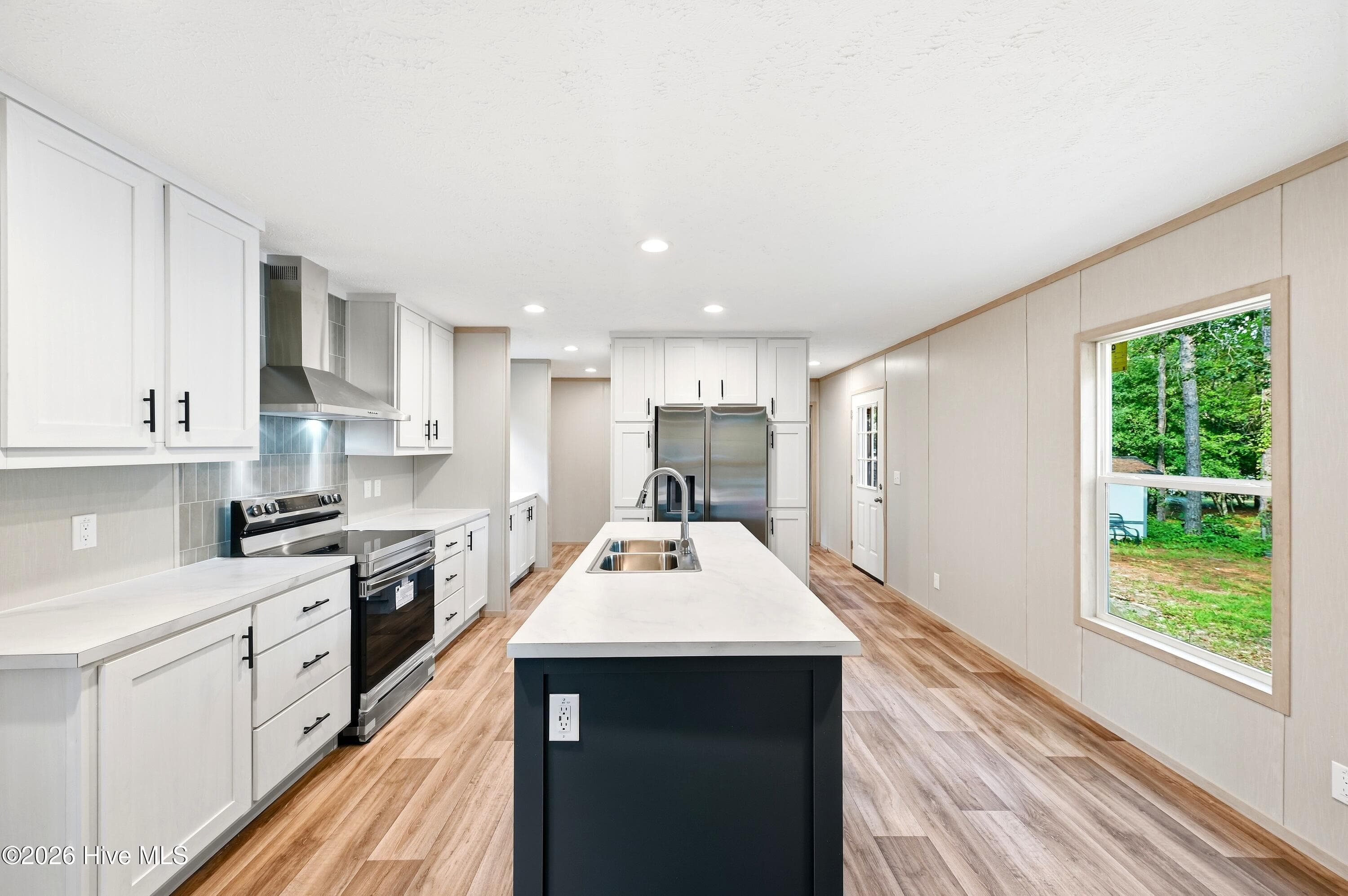 Manufactured Home at 3411 Marlin Drive, Bolivia, NC 28422, photo 14 of 59