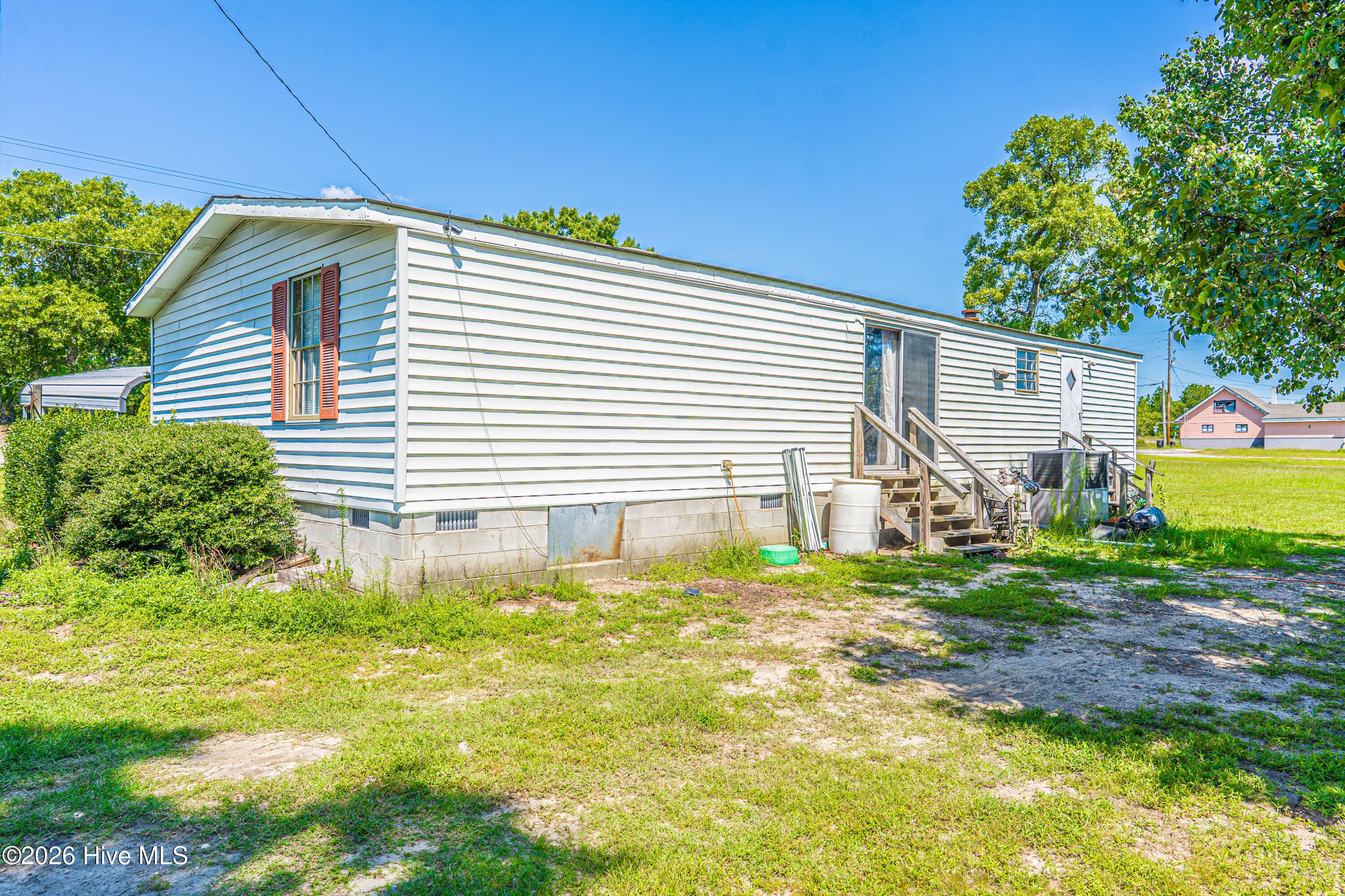 Manufactured Home at 455 Nc 381 Highway, Hamlet, NC 28345, photo 33 of 37