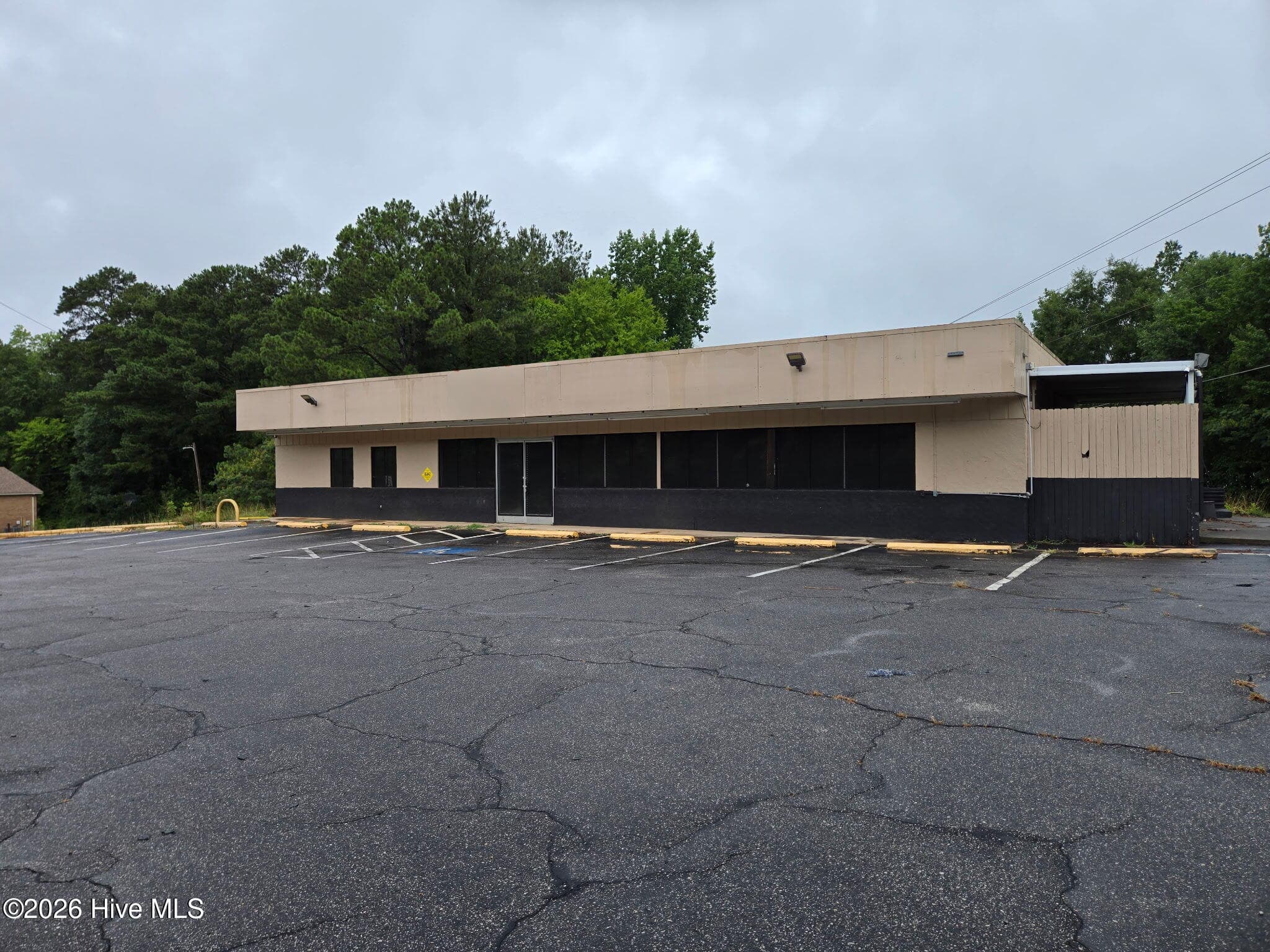 Business at 1522 W Wall Street, Wadesboro, NC 28170, photo 4 of 20