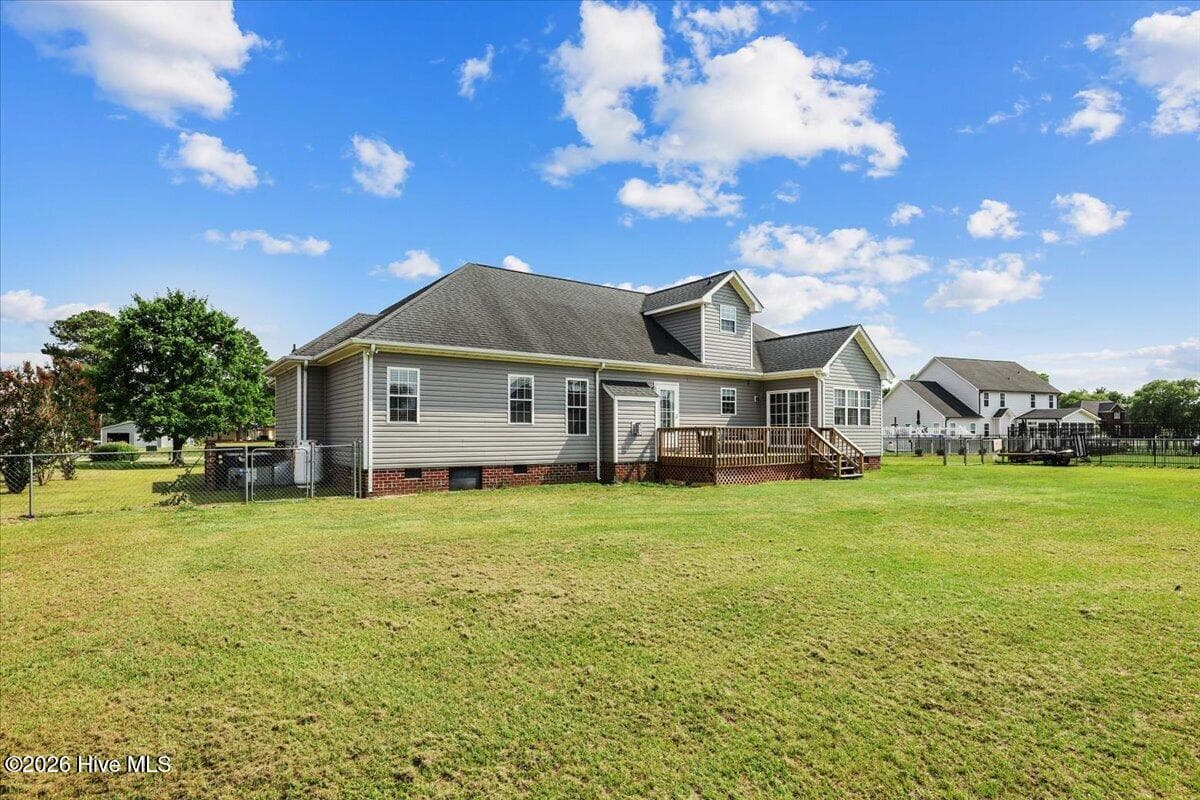 Back angle view - 105 Pointe Drive, La Grange, NC 28551