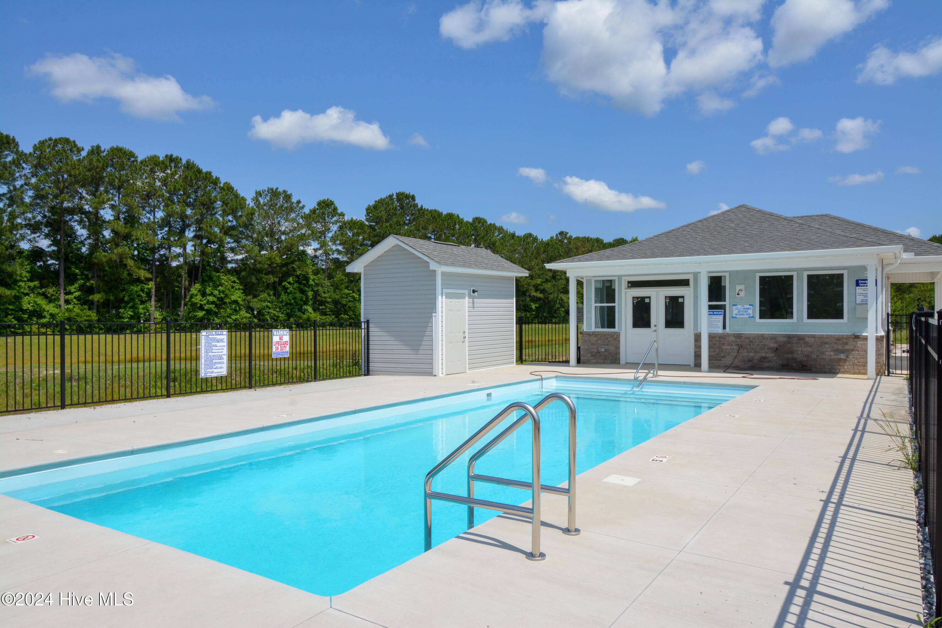 Townhouse at 221 Sandy Cove Lane, Sneads Ferry, NC 28460, photo 8 of 28