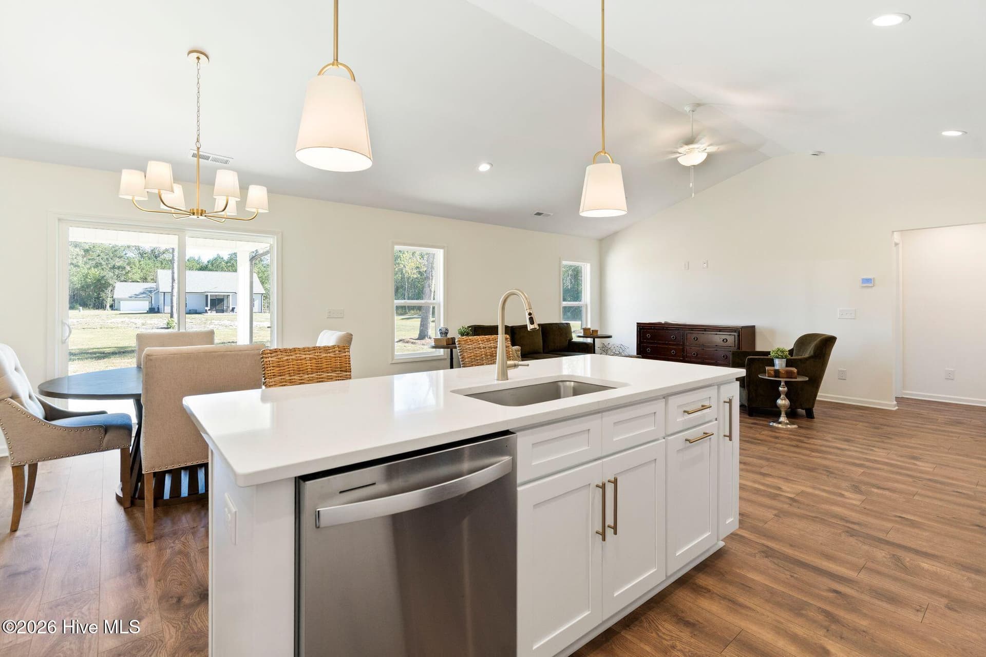 Single Family Residence at 302 Riva Ridge, Burgaw, NC 28425, photo 23 of 73