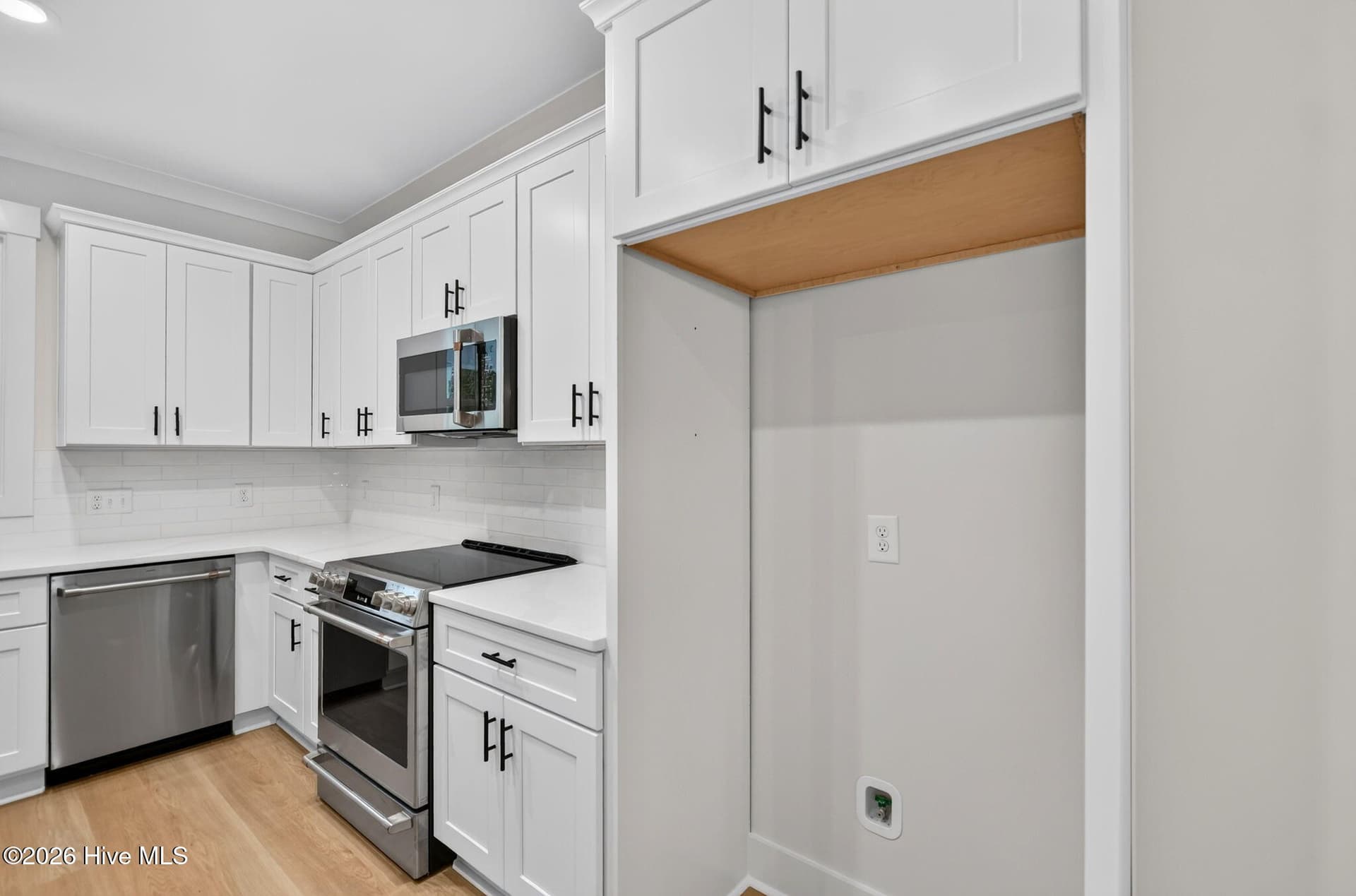 Kitchen - 2303 Chestnut Street, Wilmington, NC 28405