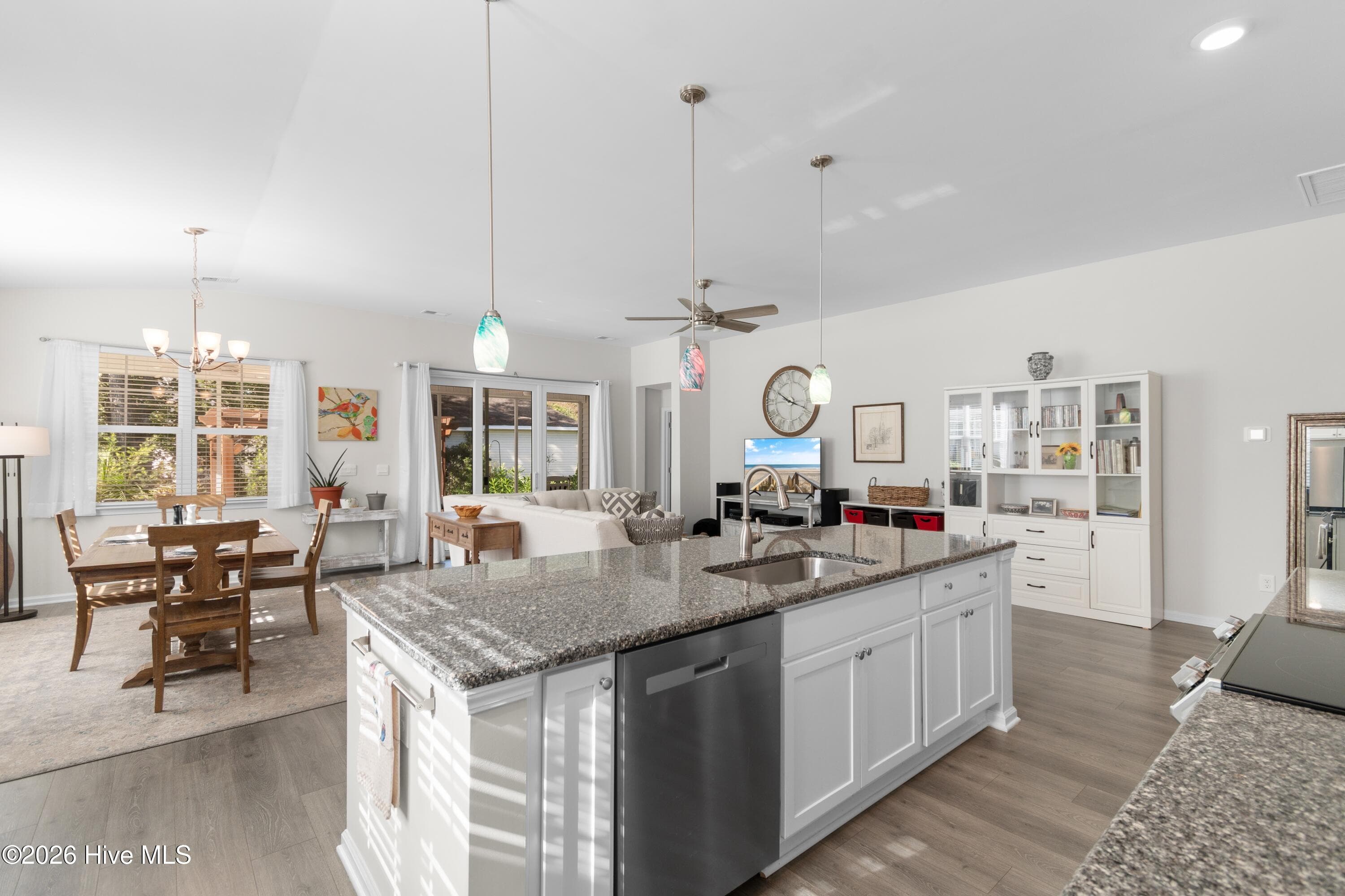 Single Family Residence at 8718 Nottoway Avenue NW, Calabash, NC 28467, photo 17 of 71