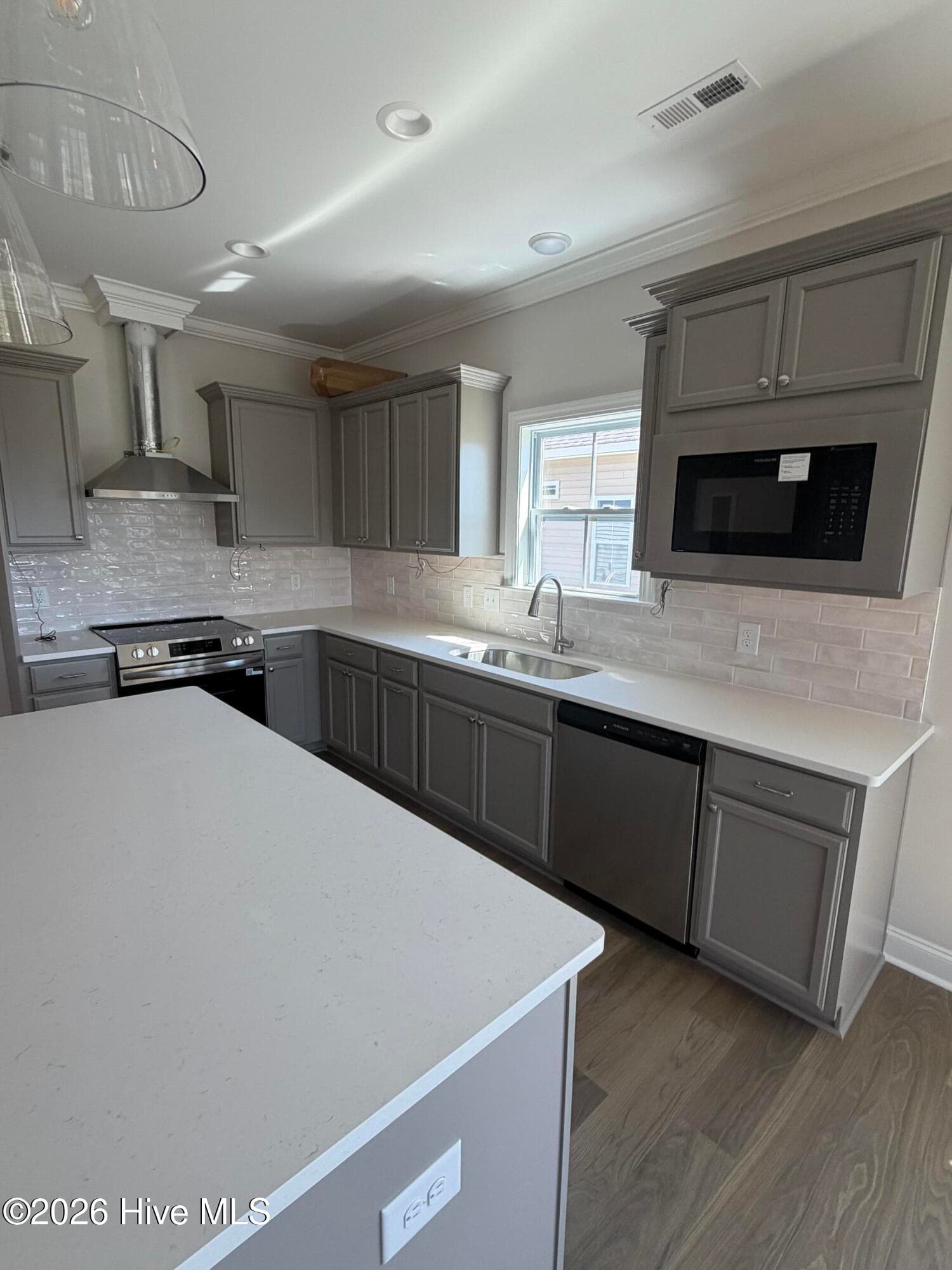Single Family Residence at 1713 Dew Meadow Drive, Winterville, NC 28590, photo 6 of 83