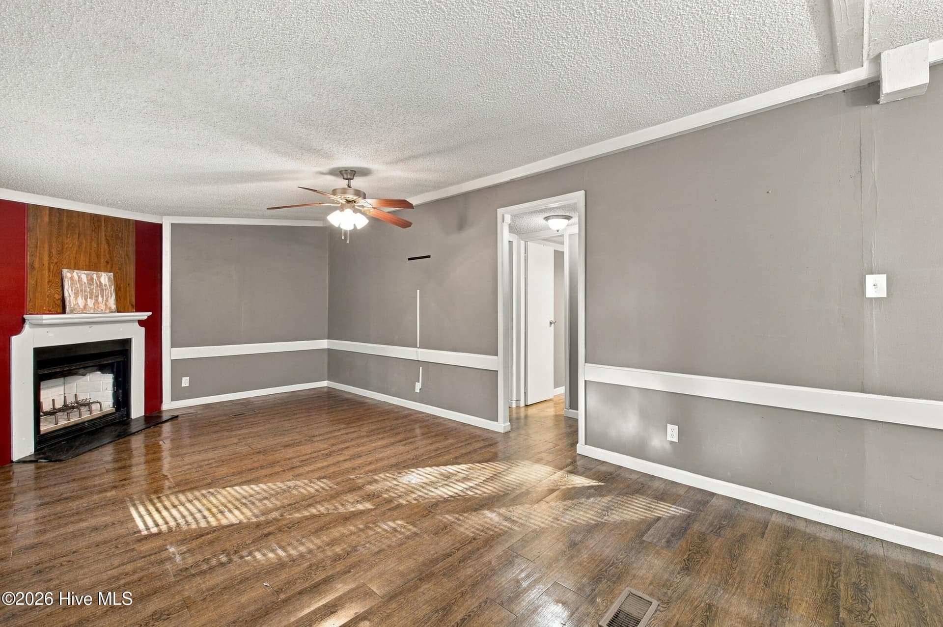 Manufactured Home at 232 Suburban Street SW, Shallotte, NC 28470, photo 11 of 40