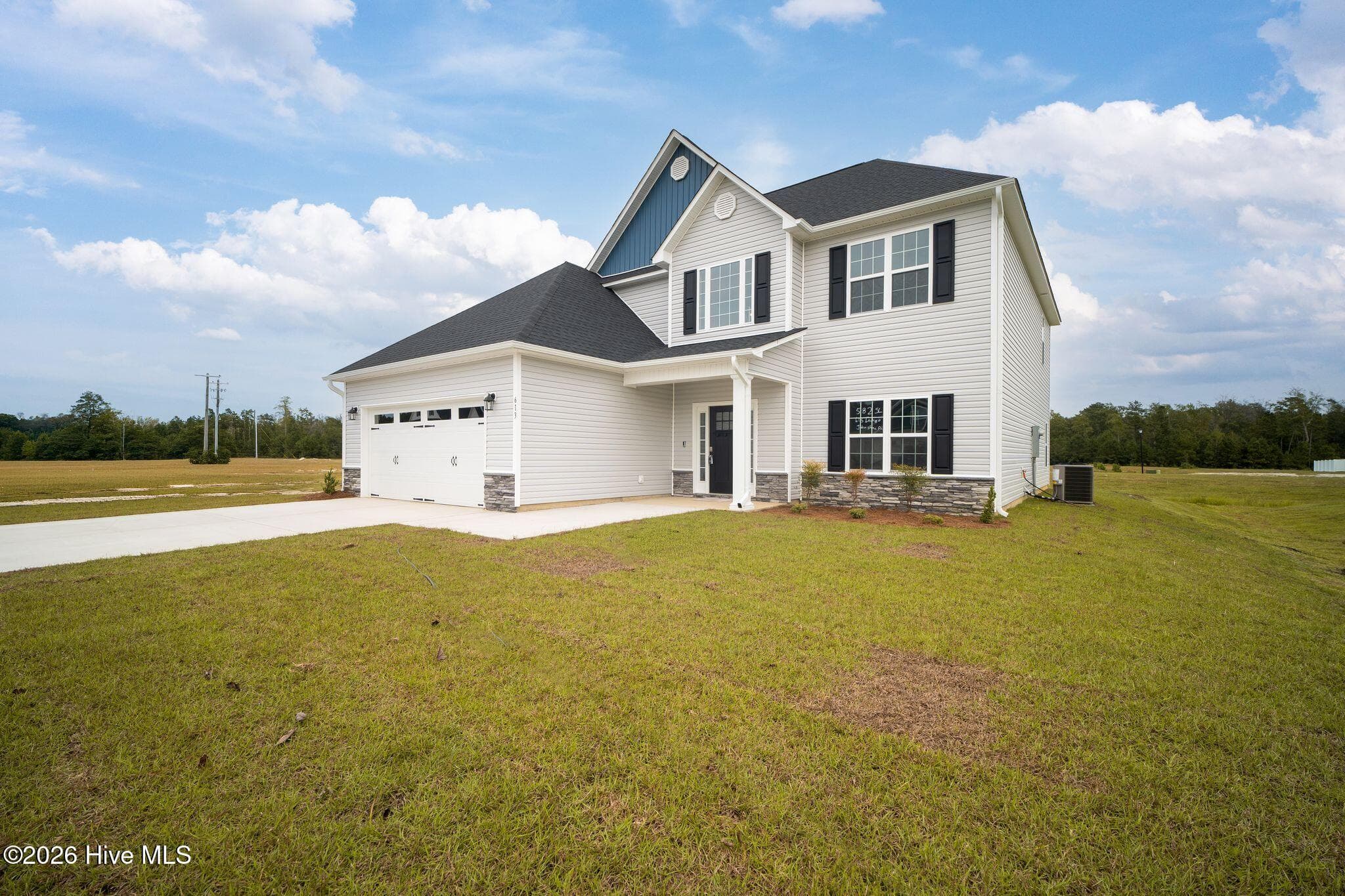 Single Family Residence at 613 Indigo Johnston Drive, Jacksonville, NC 28546, photo 5 of 73