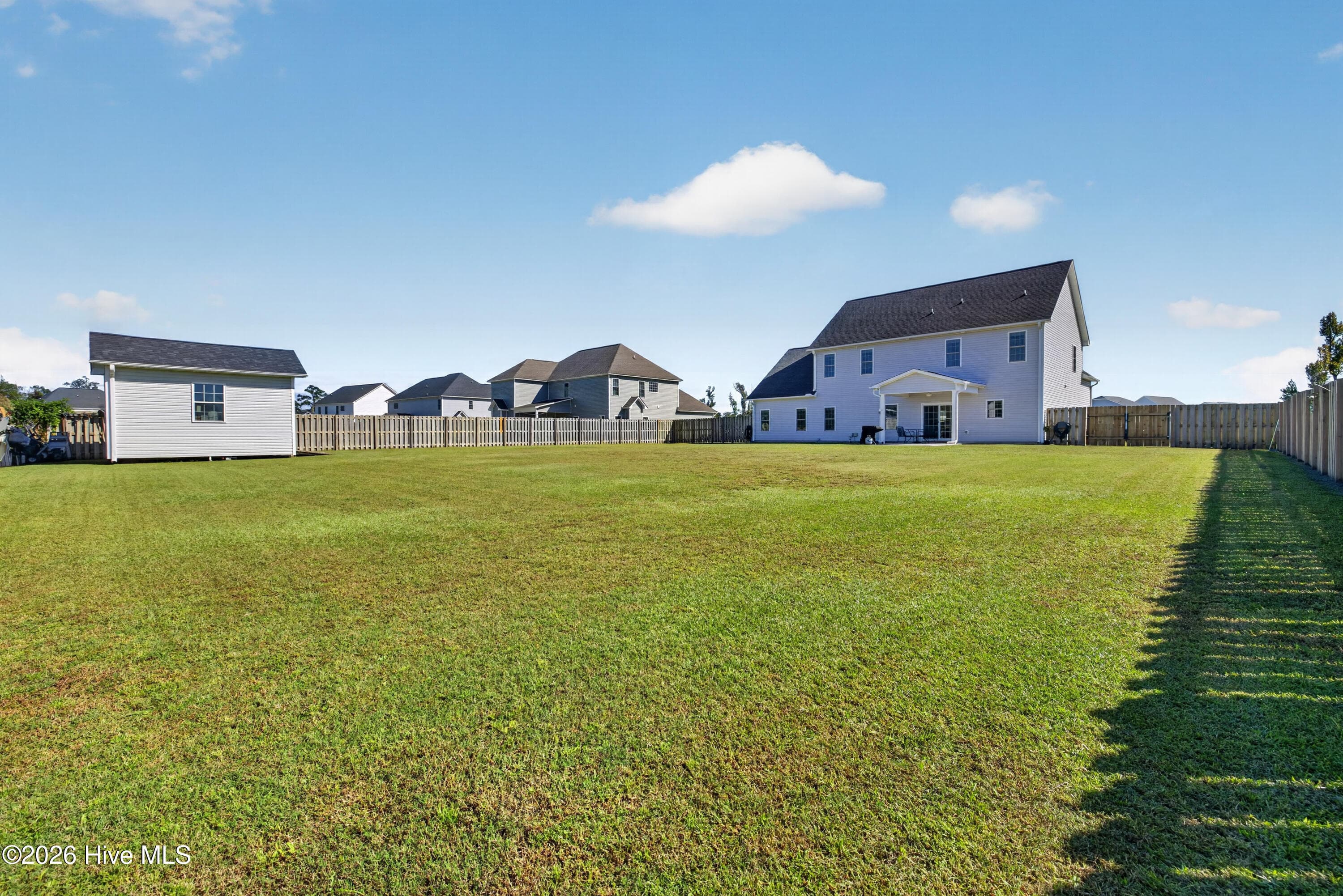 Single Family Residence at 30 W Broughton Lane, Rocky Point, NC 28457, photo 4 of 41
