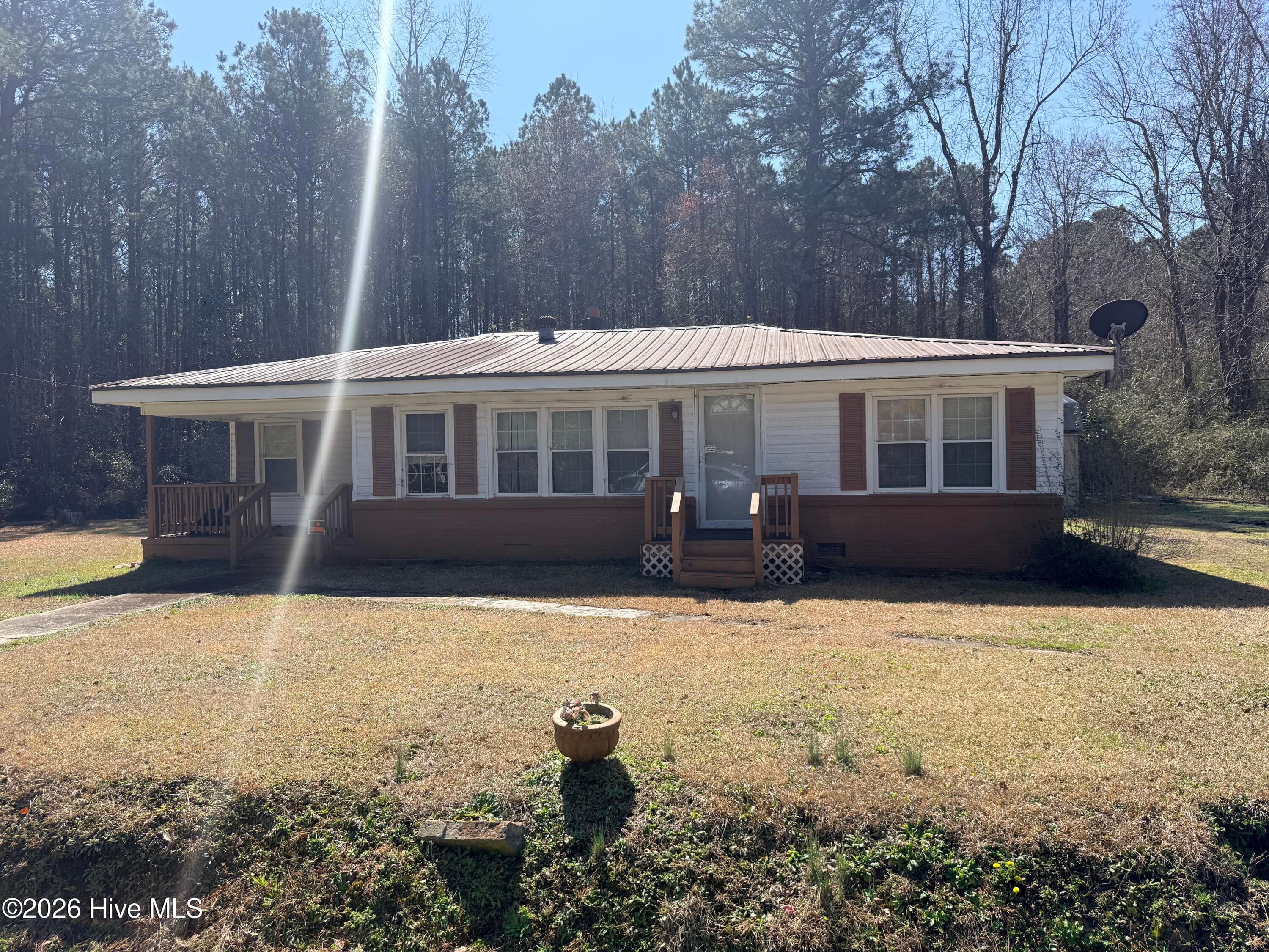 8061 Piney Woods Road, Willard, NC 28478