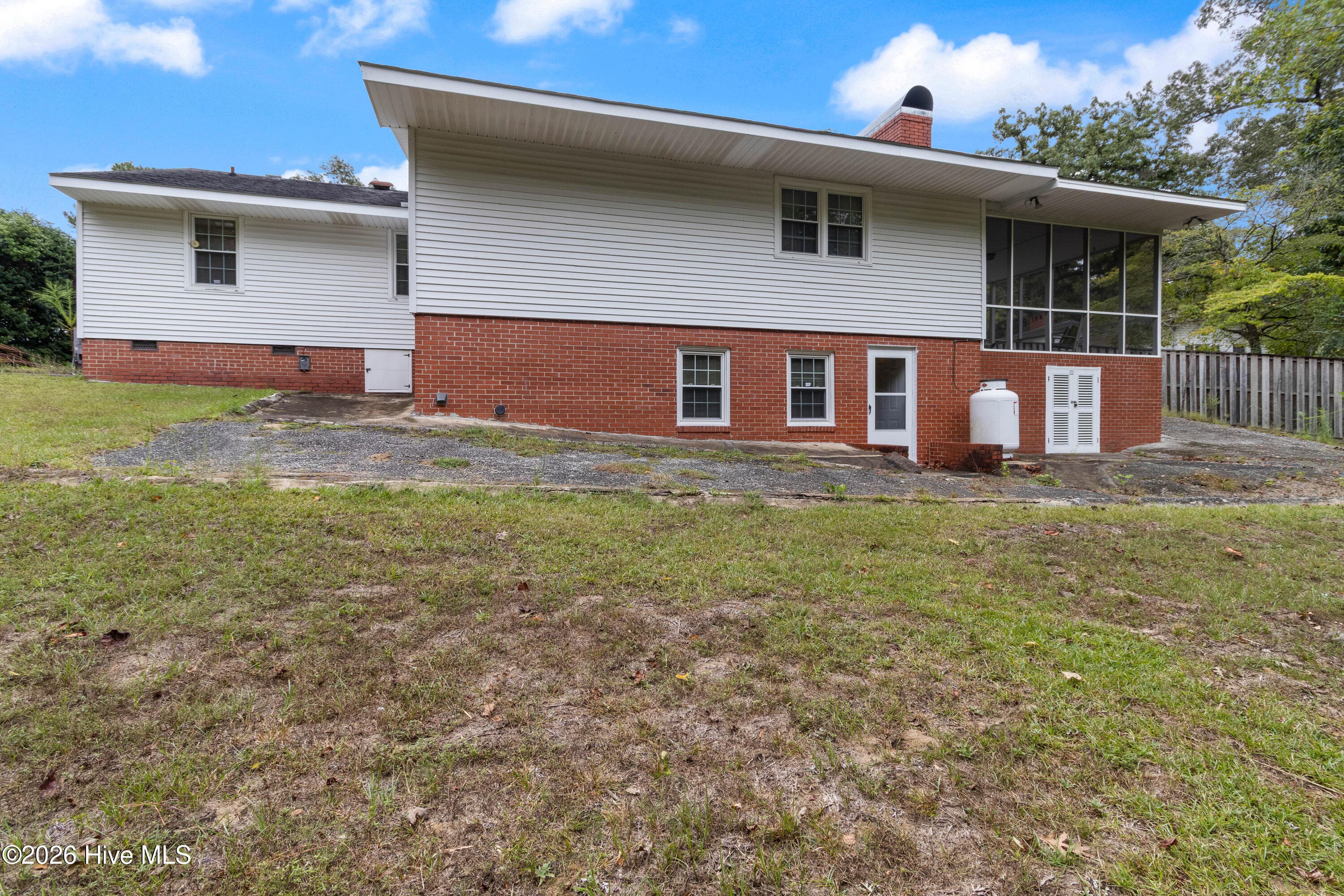 Single Family Residence at 612 David Street, Elizabethtown, NC 28337, photo 34 of 38