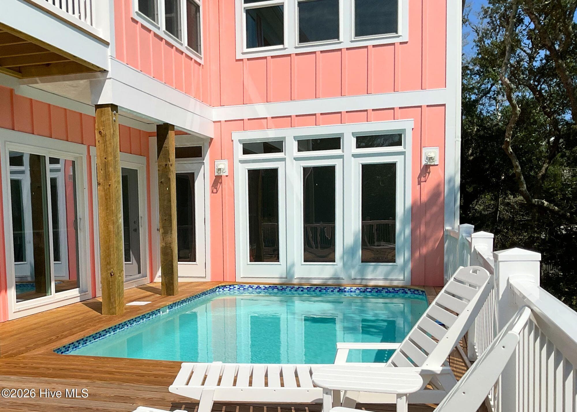 Single Family Residence at 114 SE 75th Street, Oak Island, NC 28465, photo 13 of 164