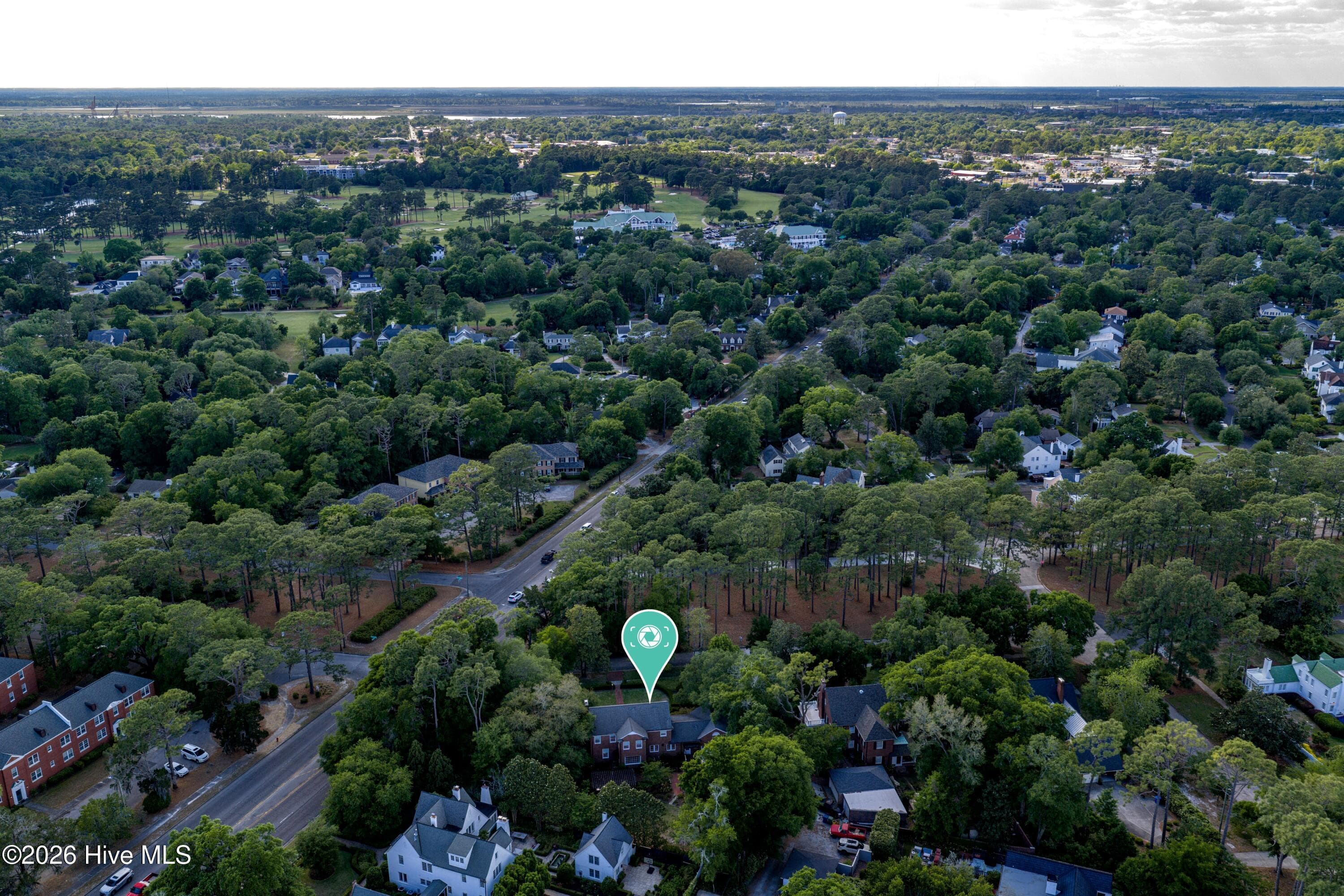 Single Family Residence at 1411 Live Oak Parkway, Wilmington, NC 28403, photo 59 of 63