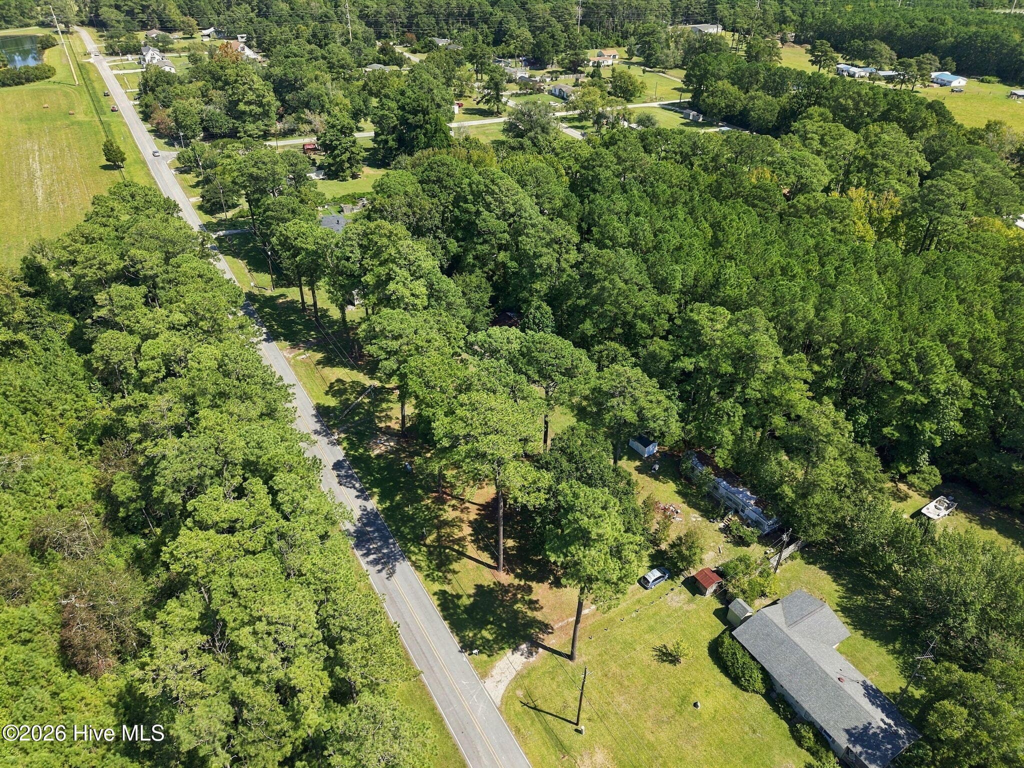 Single Family Residence at 354 Old Airport Road, Newport, NC 28570, photo 5 of 7