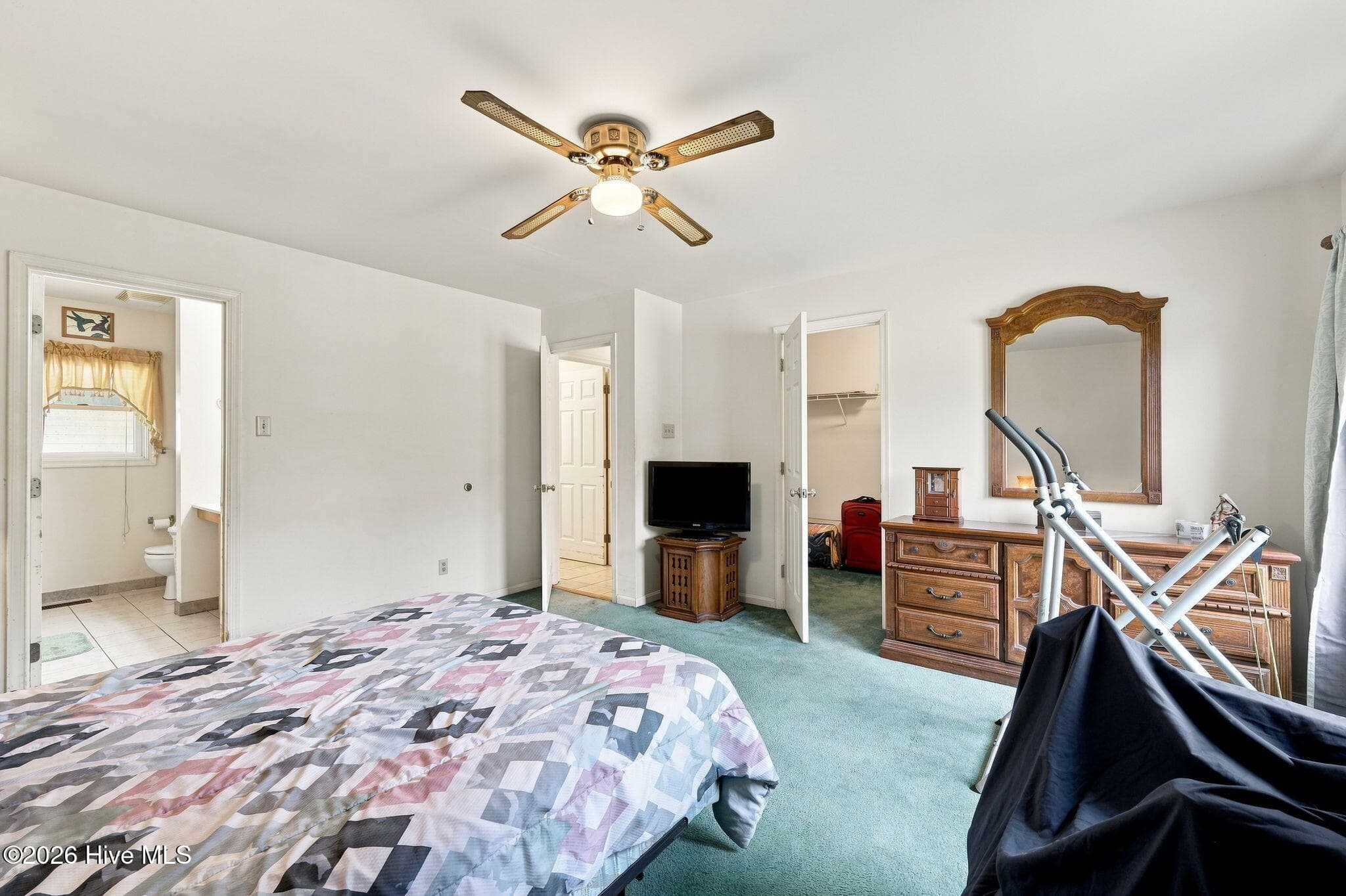 Single Family Residence at 1800 Lee Landing Road, New Bern, NC 28560, photo 13 of 50