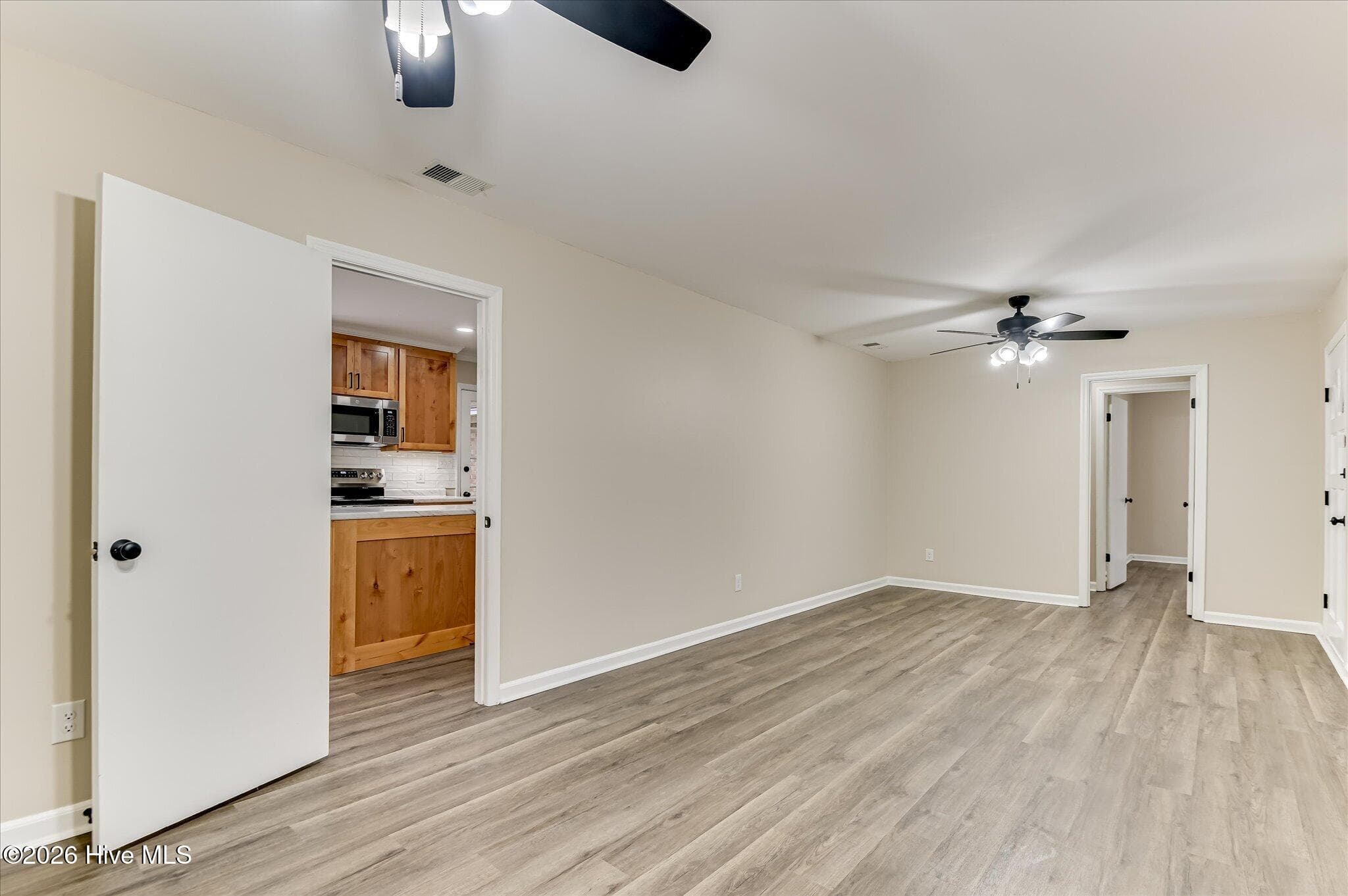 Single Family Residence at 224 Cavalier Drive, Martinez, GA 30907, photo 8 of 34