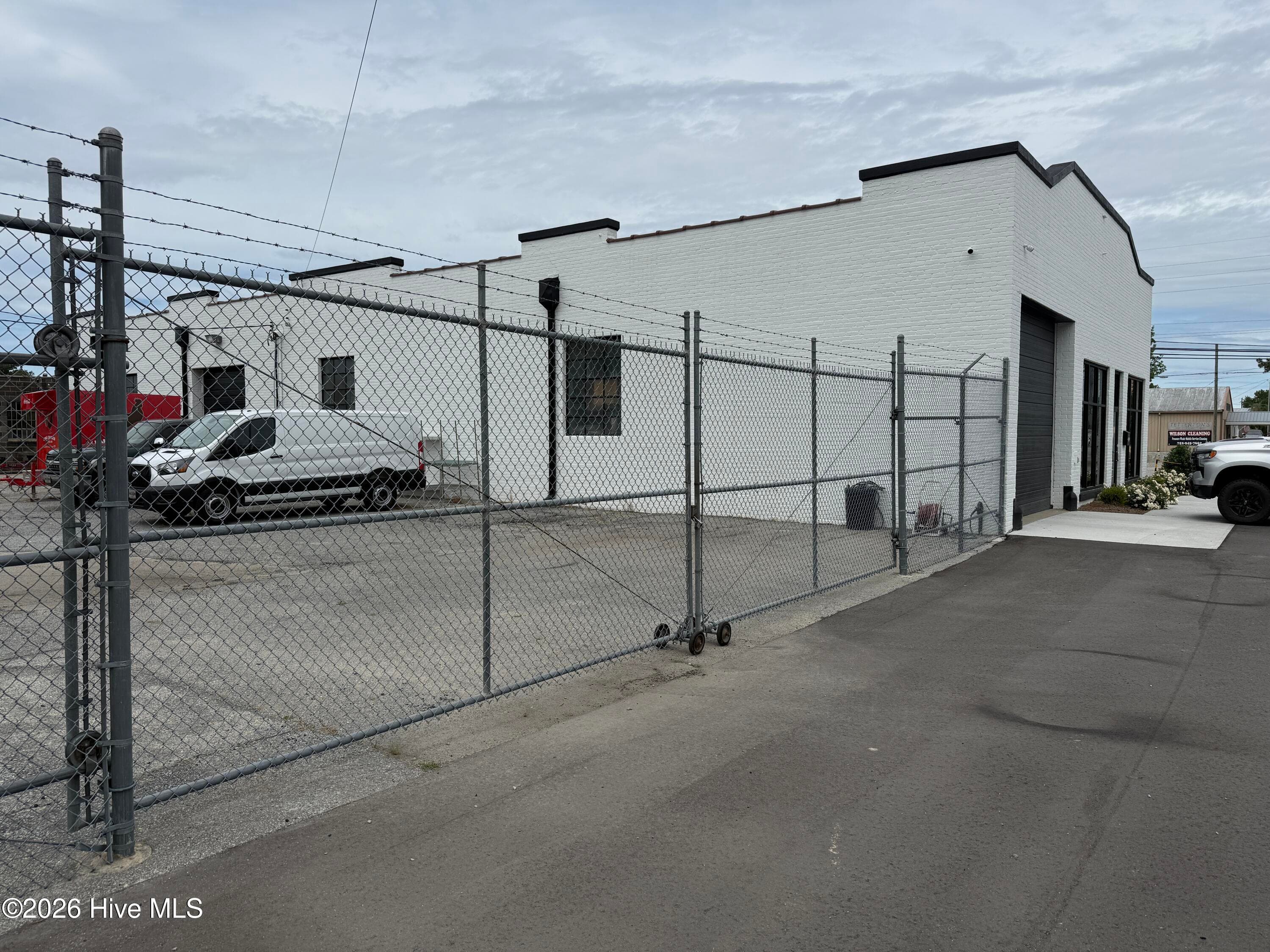 Commercial Sale at 424 Hackney Avenue, Washington, NC 27889, photo 37 of 47
