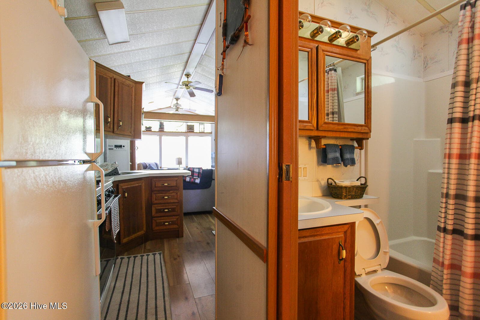 Manufactured Home at 447 Anderson Creek, Robbinsville, NC 28771, photo 75 of 98