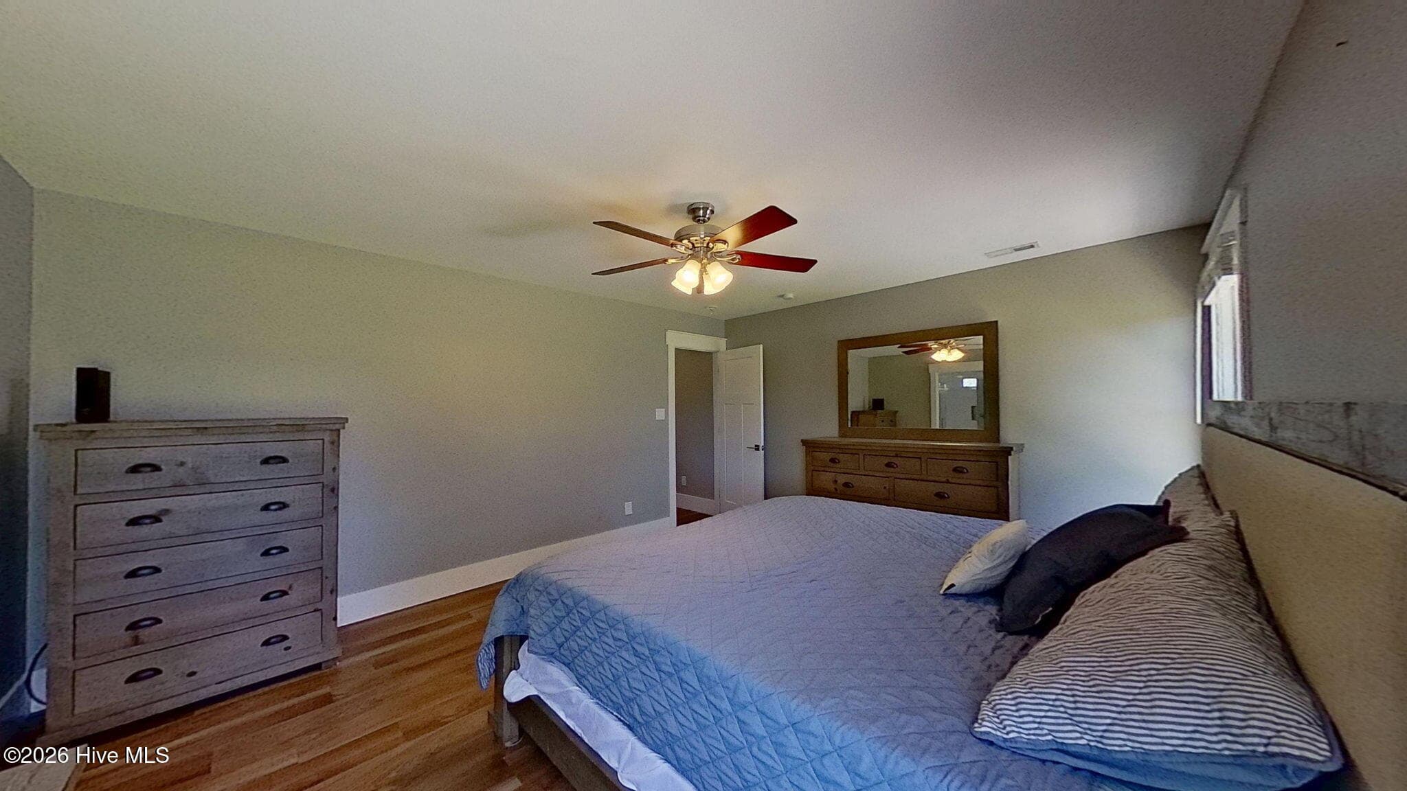 Single Family Residence at 1129 Coral Reef Drive, New Bern, NC 28560, photo 34 of 68
