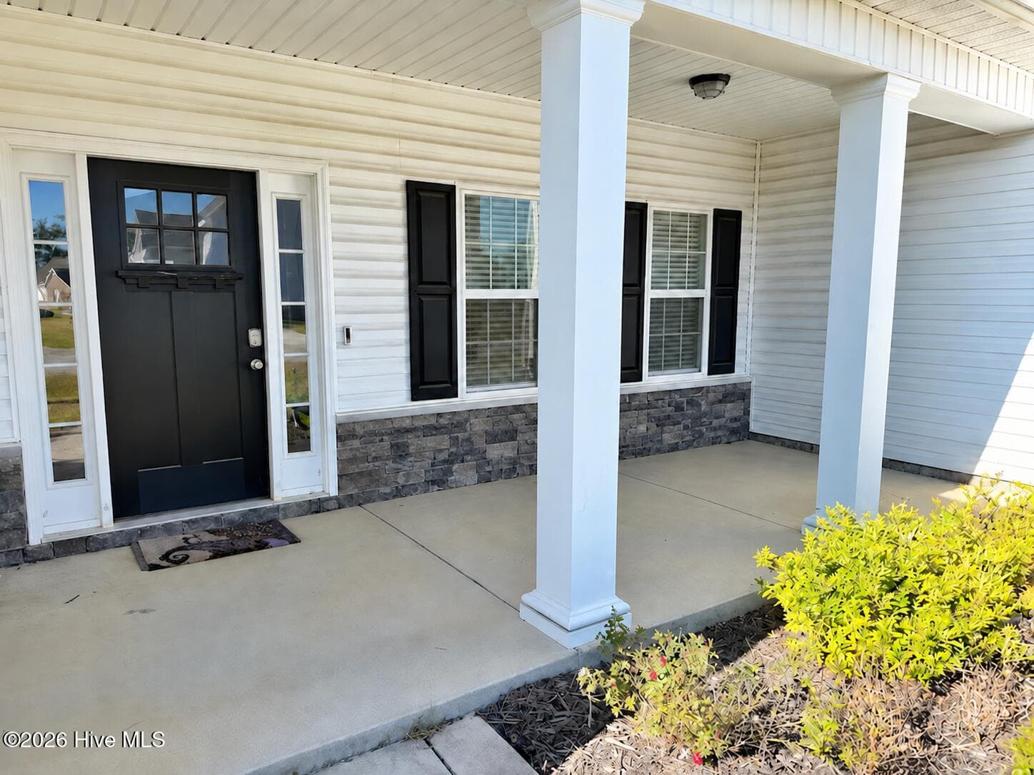 Single Family Residence at 337 Naval Store Drive, Jacksonville, NC 28546, photo 2 of 57