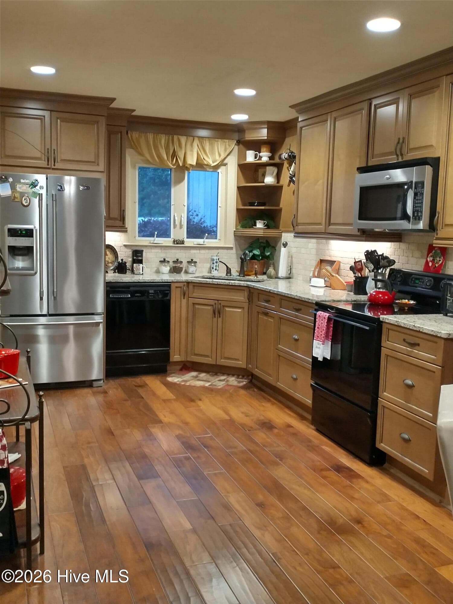 Condominium at 4 Foxhill Circle, Foxfire Village, NC 27281, photo 3 of 27
