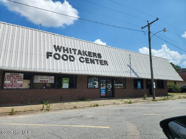 105 NE Railroad Street, Whitakers, NC 27891
