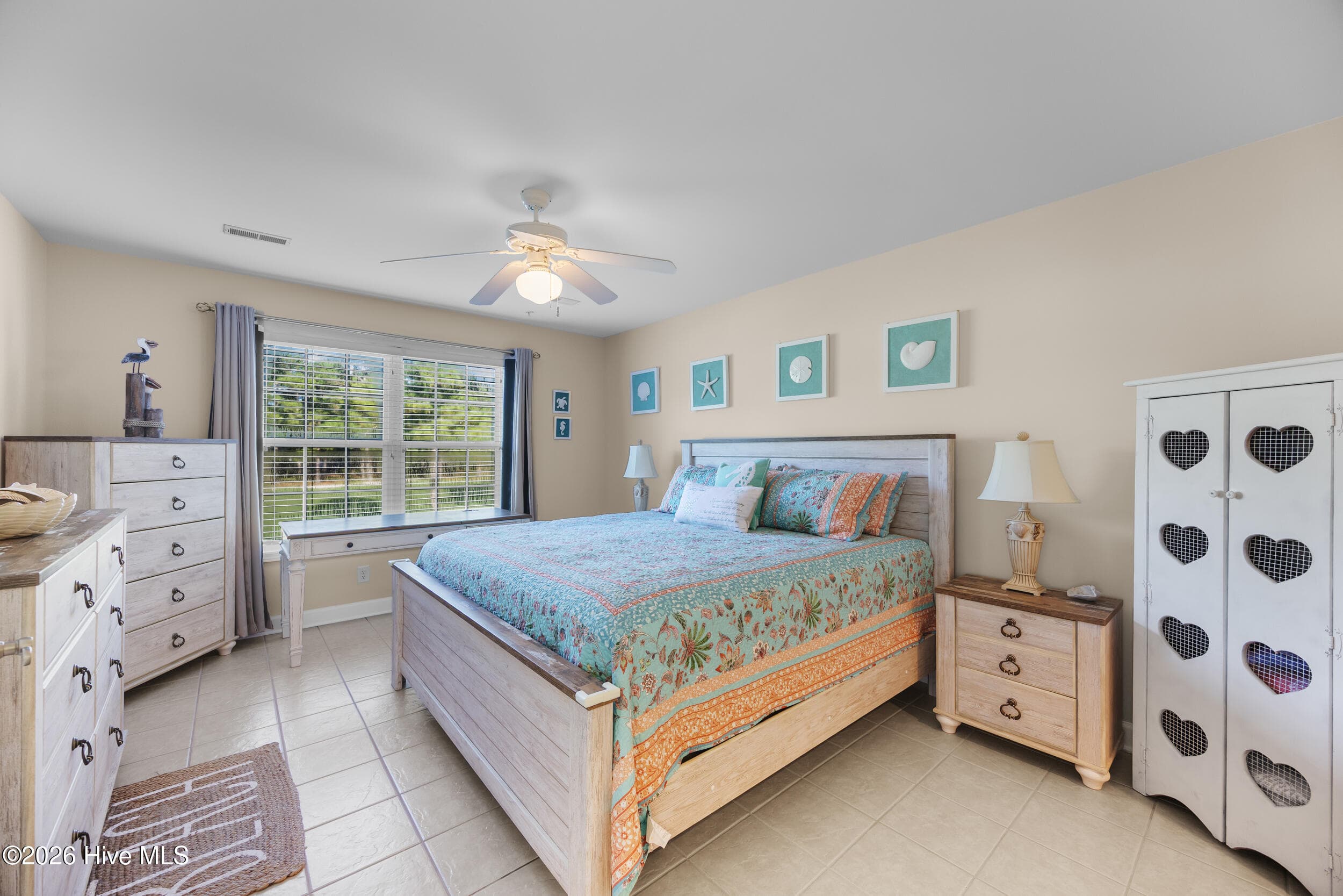 Villa - King Bed - all new mattress and box springs - 1215 N Middleton Drive NW 2304, Calabash, NC 28467