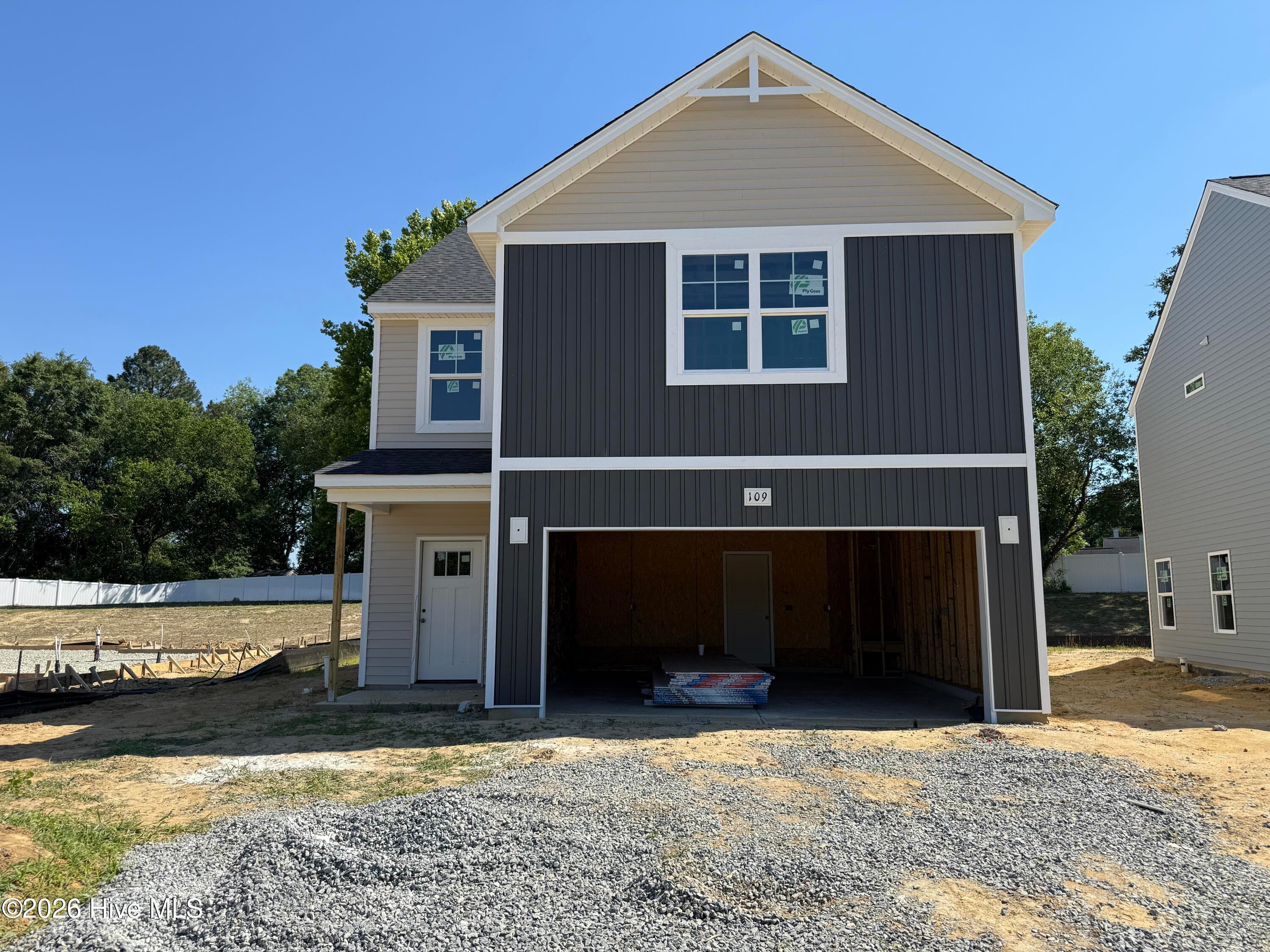 Single Family Residence at 109 Crossvine Street, Selma, NC 27576, photo 10 of 213