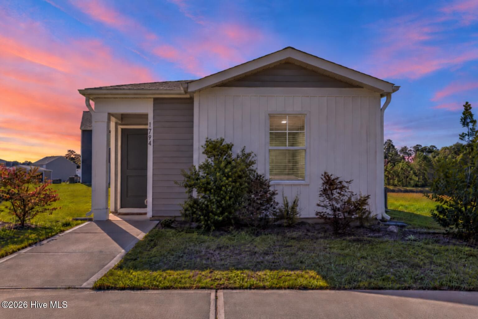 1794 Penelton Court SE, Bolivia, NC 28422