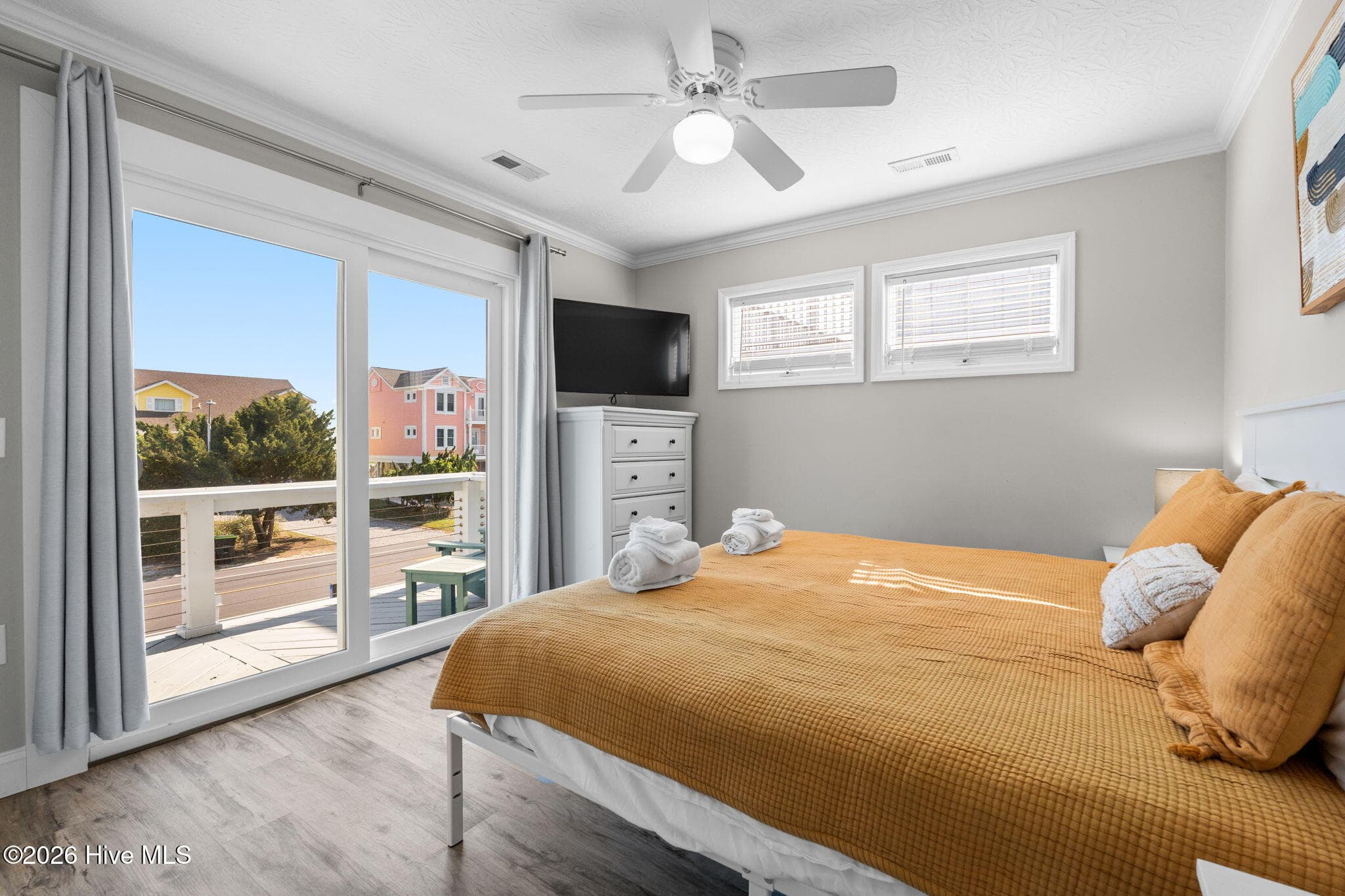 Single Family Residence at 598 Ocean Boulevard W, Holden Beach, NC 28462, photo 37 of 68