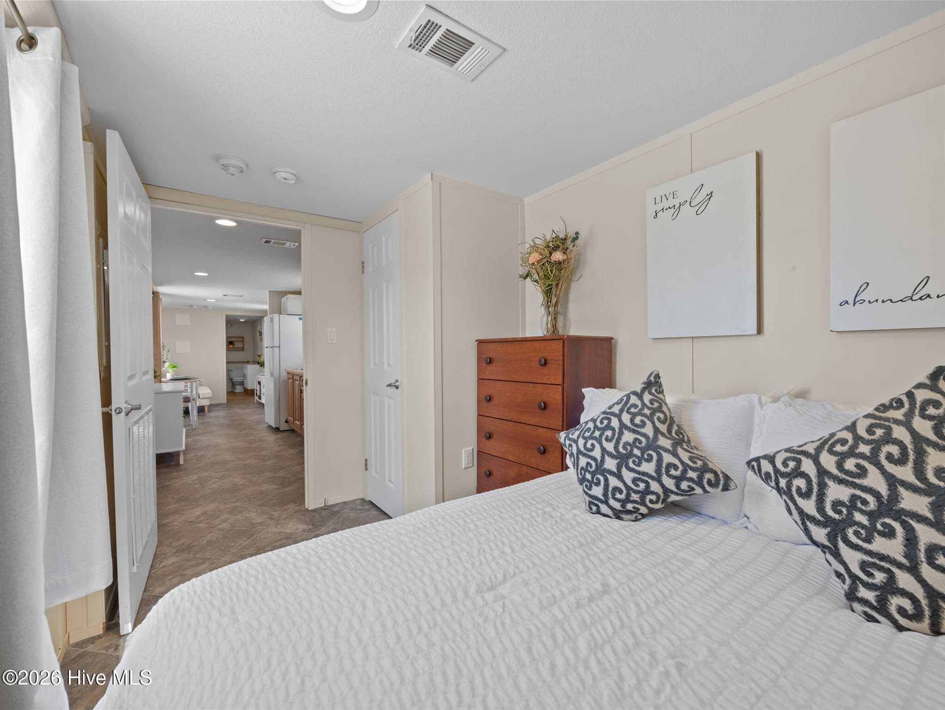 Wp - 111 Woodpecker Road, Holly Ridge, NC 28445