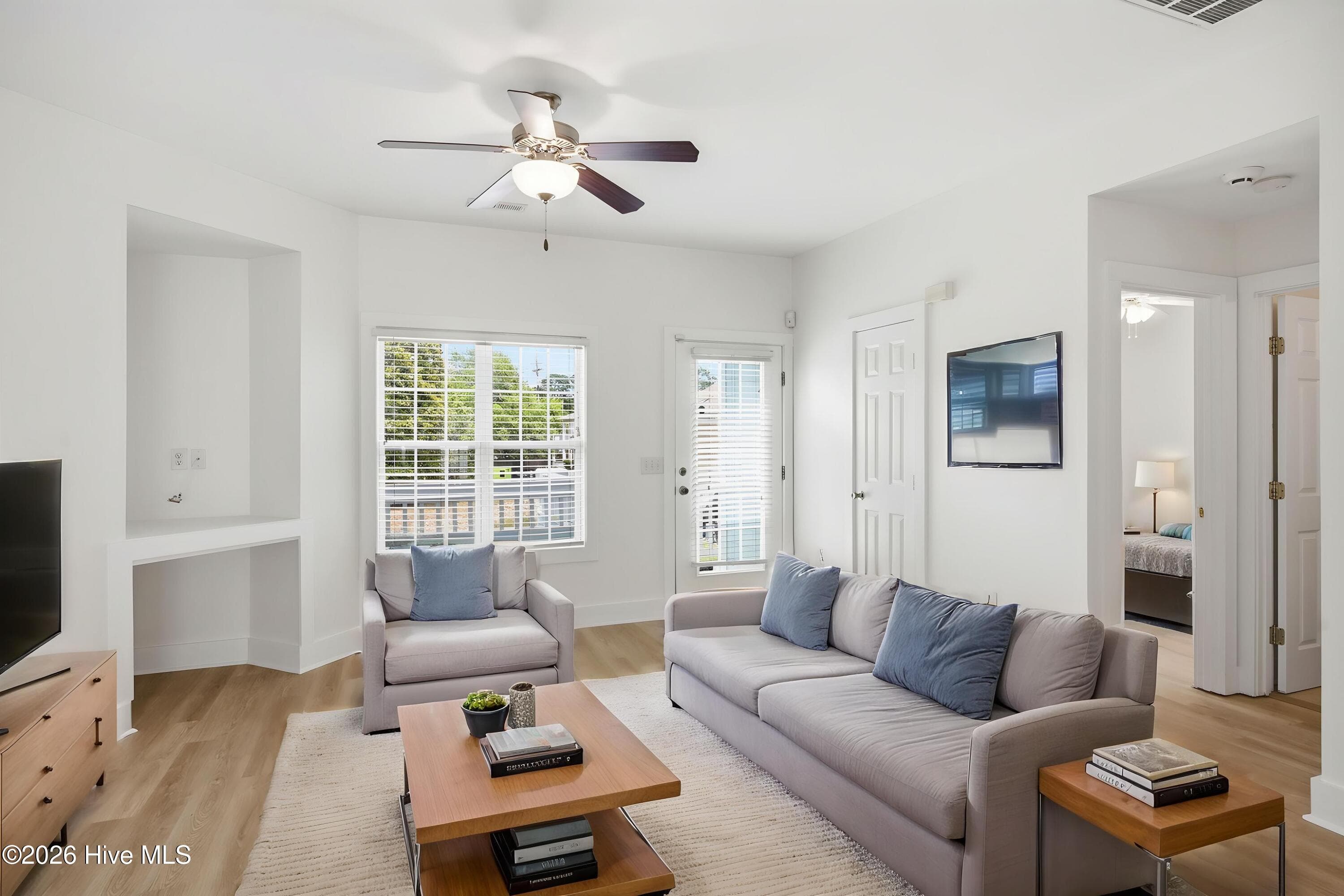 Virtually staged - 2308 Wrightsville Avenue Apt 202, Wilmington, NC 28403