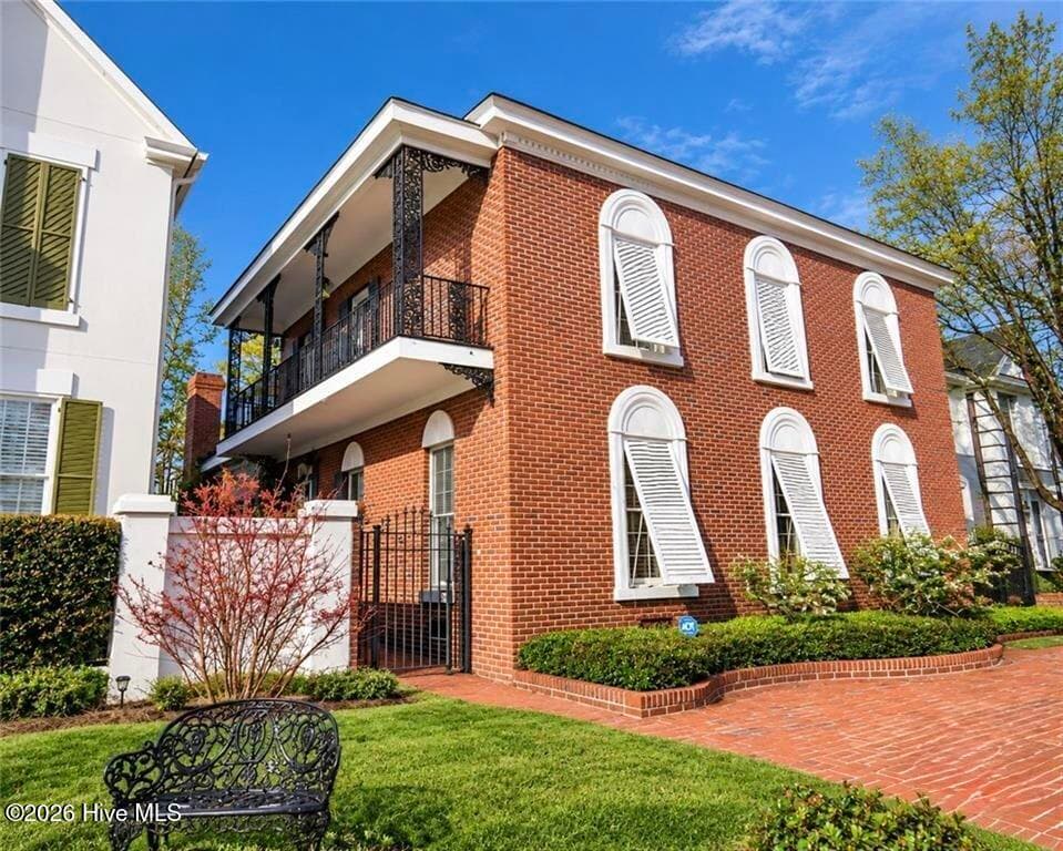 Single Family Residence at 6 Conifer Square, Augusta, GA 30909, photo 2 of 101