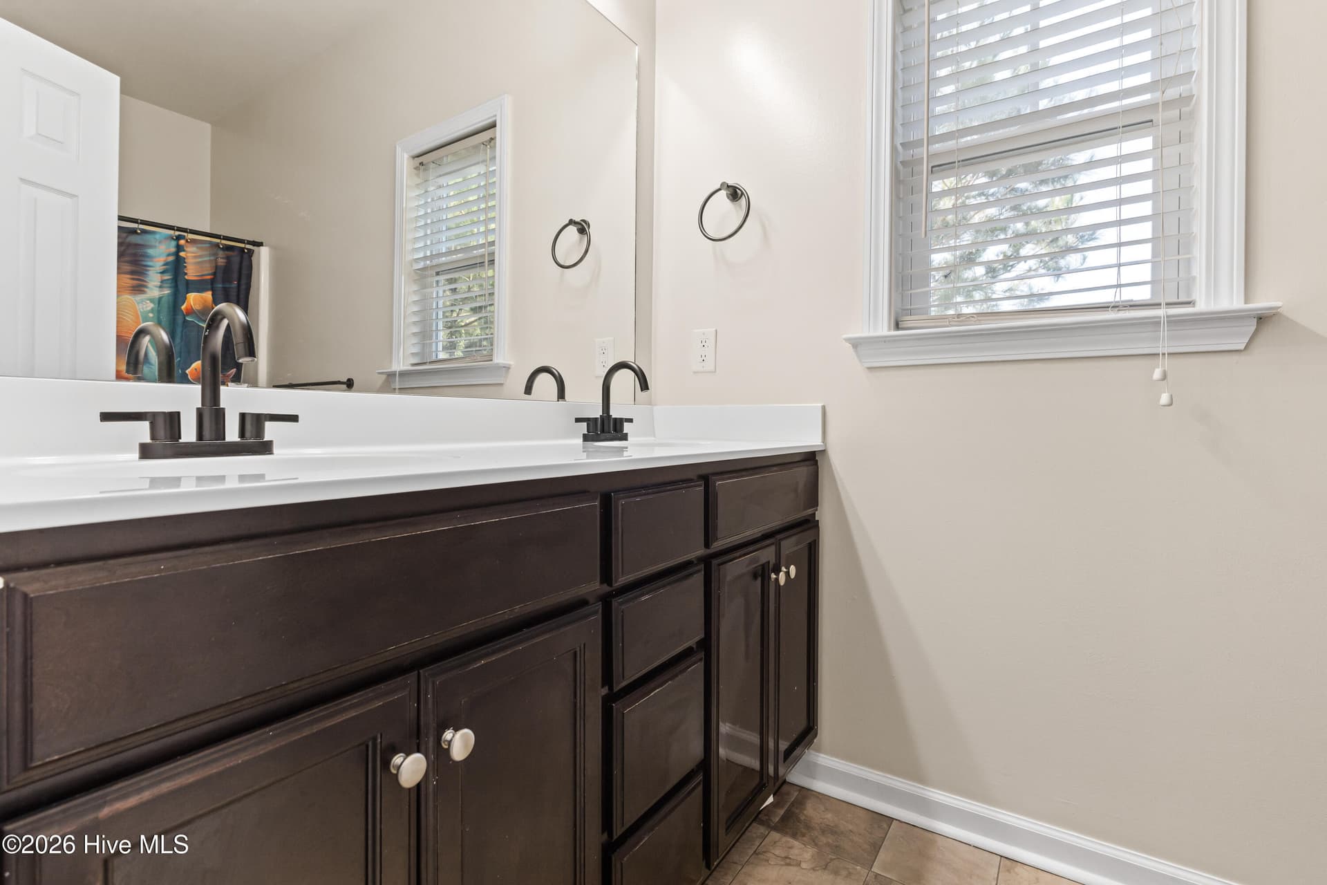 Single Family Residence at 125 Stone Gate, Jacksonville, NC 28546, photo 9 of 23