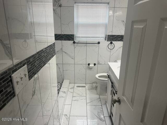Single Family Residence at 210 Renaldi Street, Elizabethtown, NC 28337, photo 3 of 3