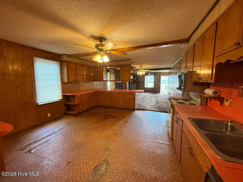 Single Family Residence at 20 Robinson Street, Warrenville, SC 29851, photo 8 of 22