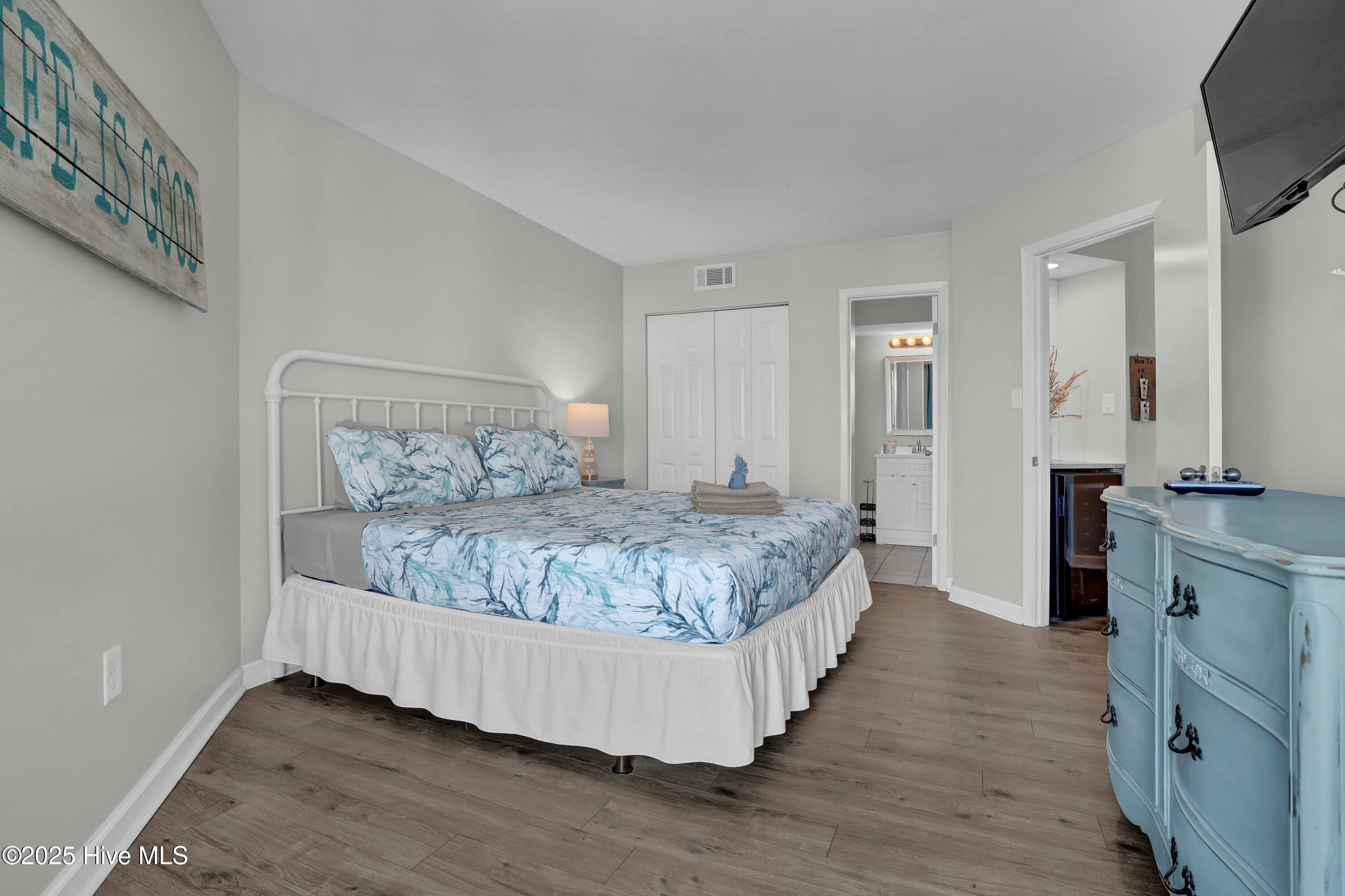 Condominium at 2000 New River Inlet Road 3112, North Topsail Beach, NC 28460, photo 23 of 26