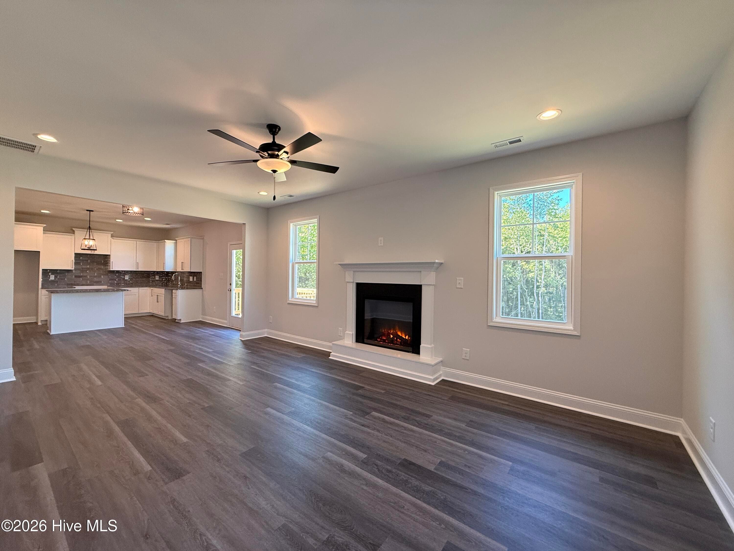 Single Family Residence at 320 One Tree Hill, Sanford, NC 27330, photo 17 of 46