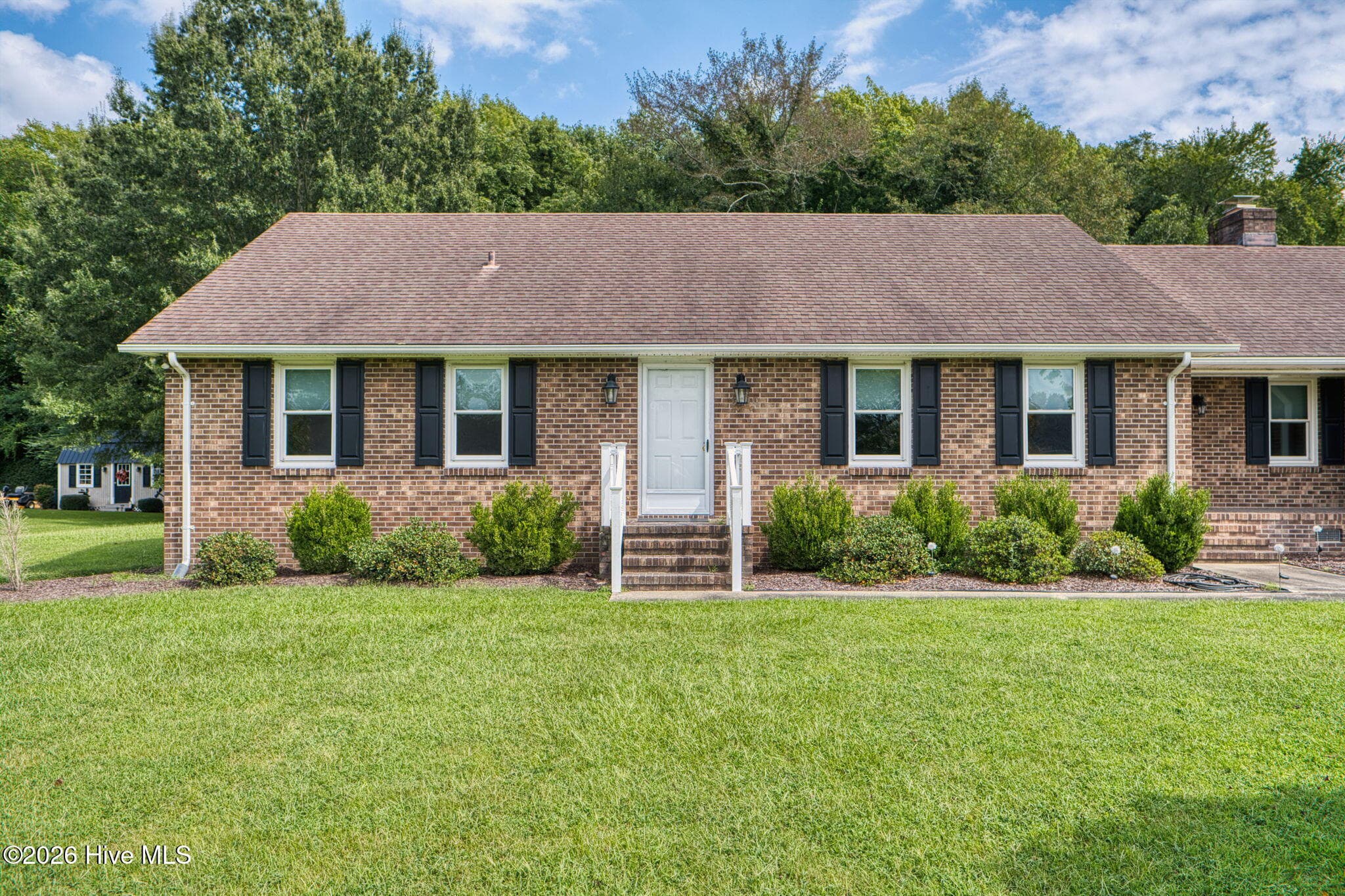 Single Family Residence at 1600 Darian Drive, Elizabeth City, NC 27909, photo 39 of 43