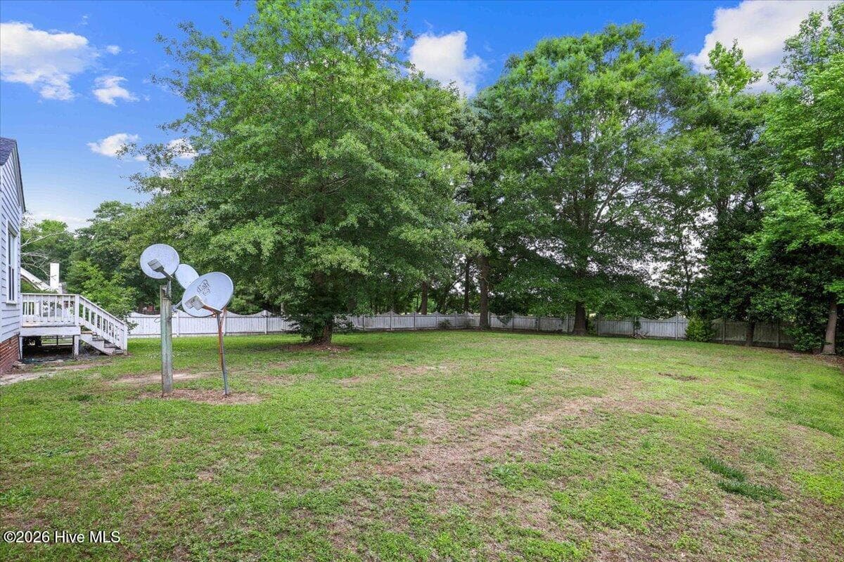 Single Family Residence at 206 Creekside Drive, Goldsboro, NC 27534, photo 5 of 20